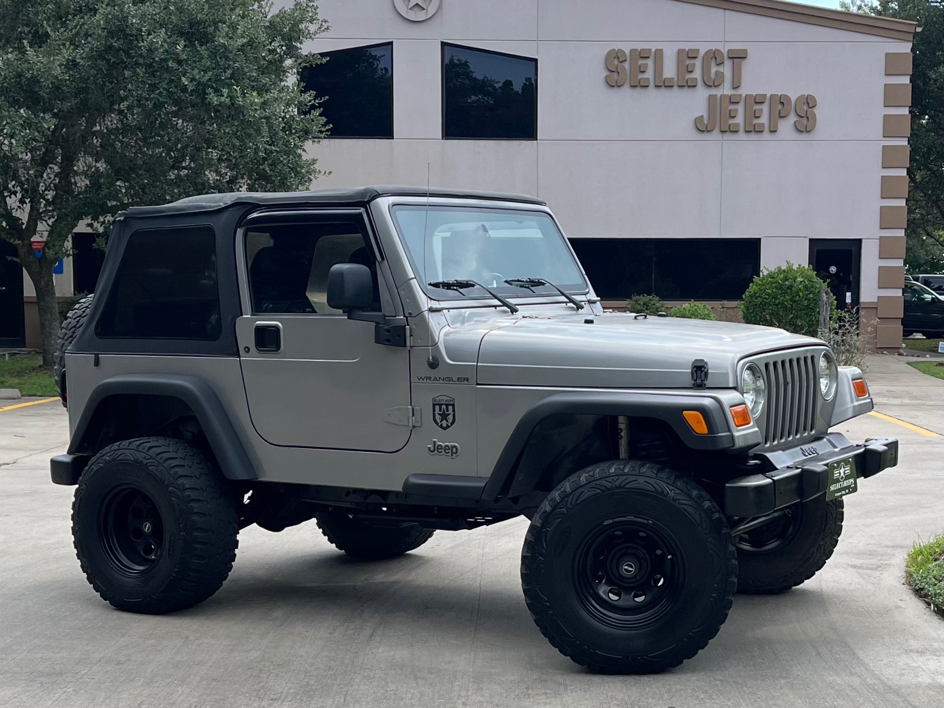 Used-2002-Jeep-Wrangler-X