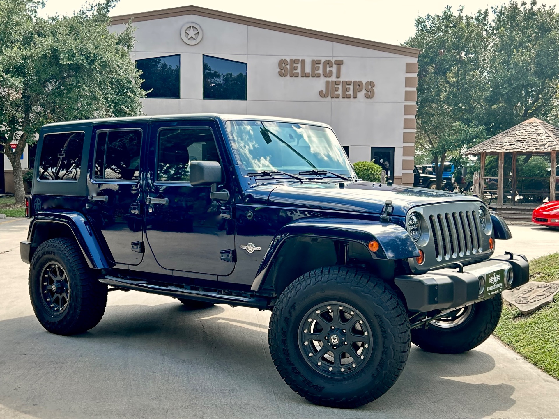 Used-2013-Jeep-Wrangler-Unlimited-Freedom-Edition