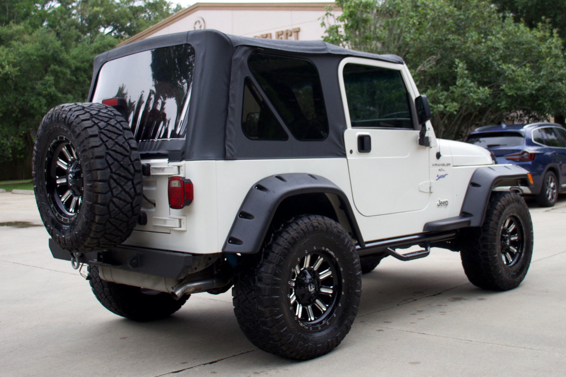 Used-1997-Jeep-Wrangler-Sport
