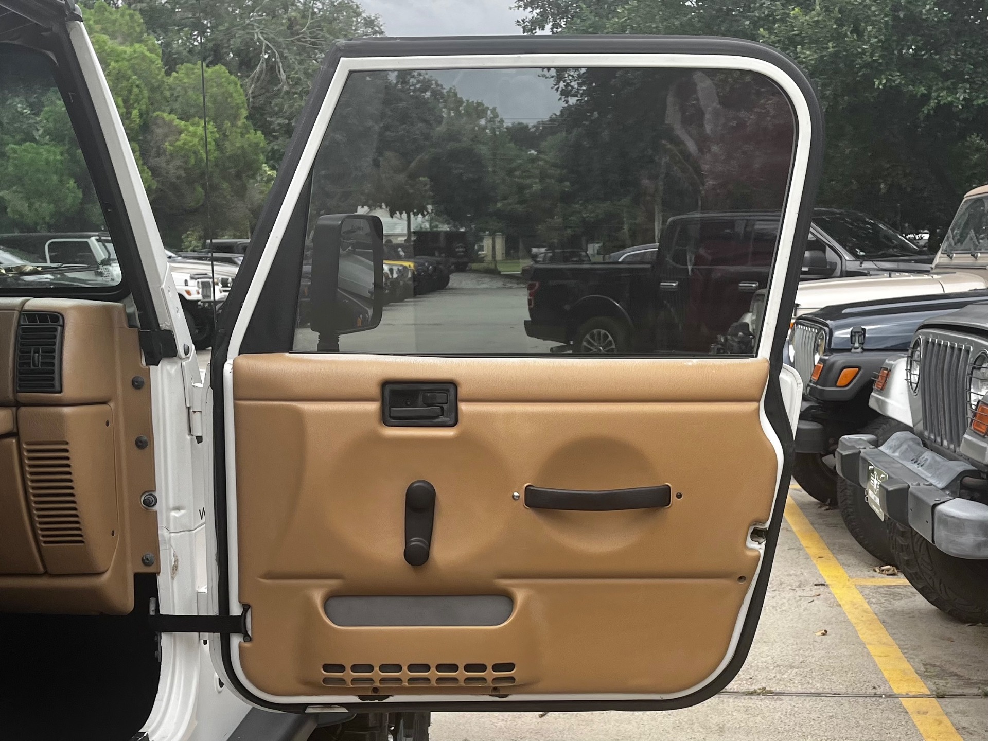 Used-1997-Jeep-Wrangler-Sport