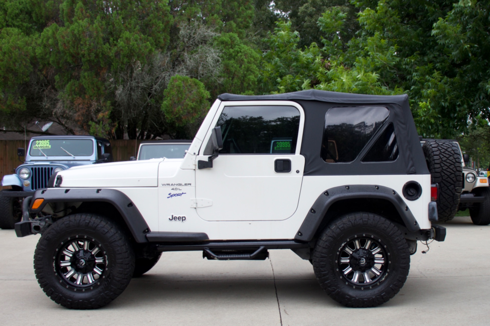 Used-1997-Jeep-Wrangler-Sport