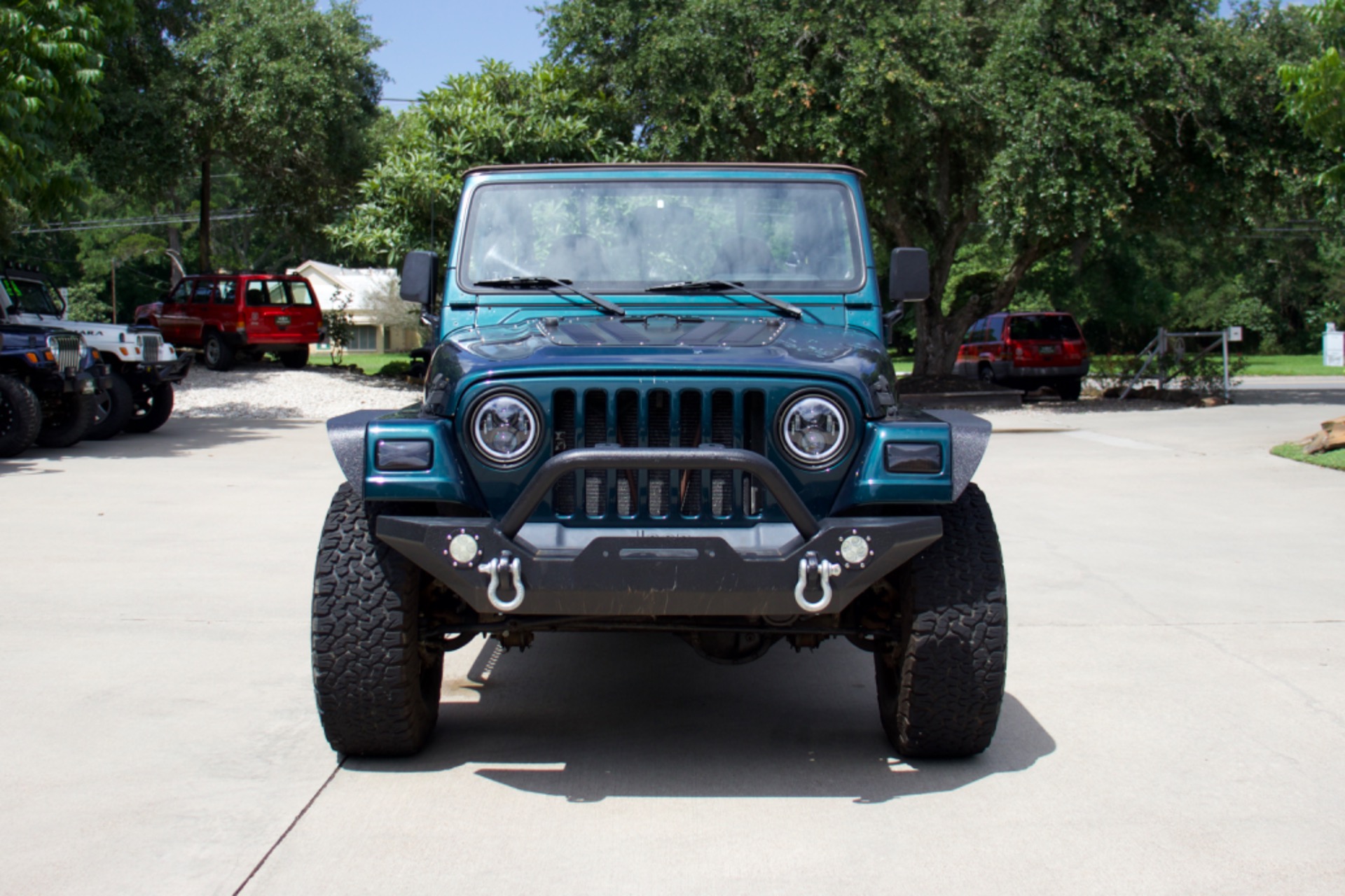 Used-1998-Jeep-Wrangler-Sport