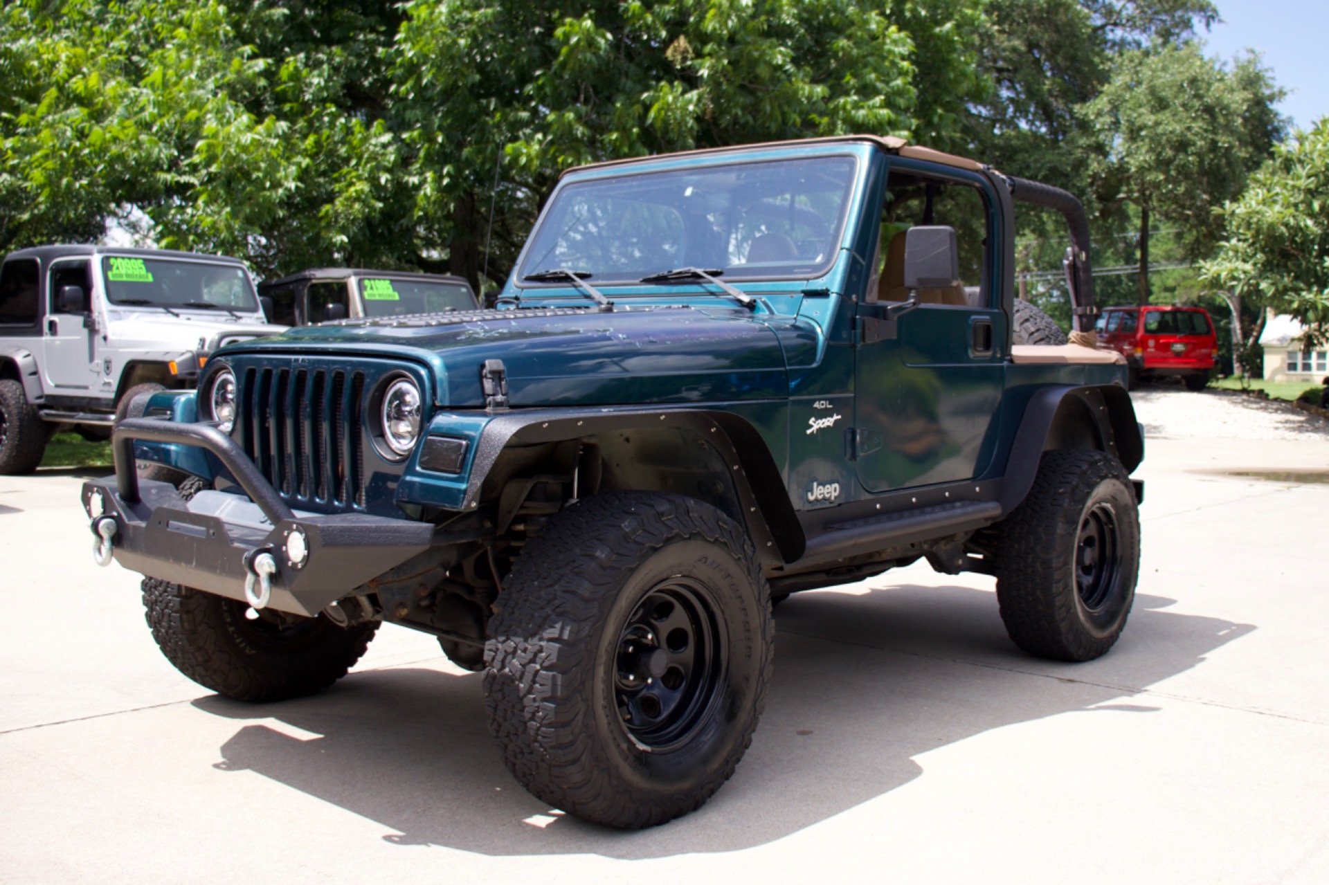 Used-1998-Jeep-Wrangler-Sport