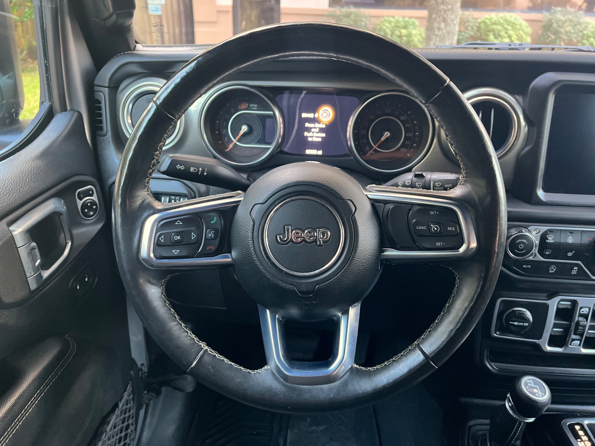 Used-2018-Jeep-Wrangler-Unlimited-Sahara