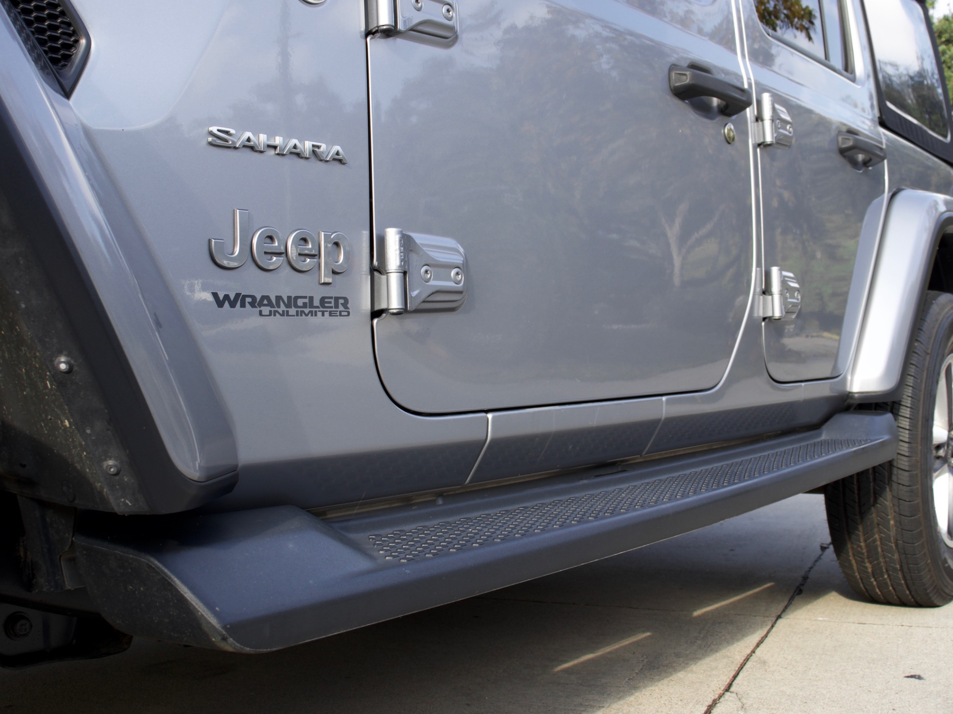 Used-2018-Jeep-Wrangler-Unlimited-Sahara