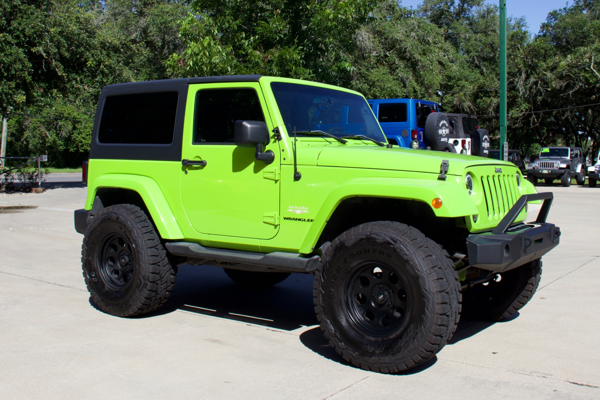Used-2013-Jeep-Wrangler-Sahara