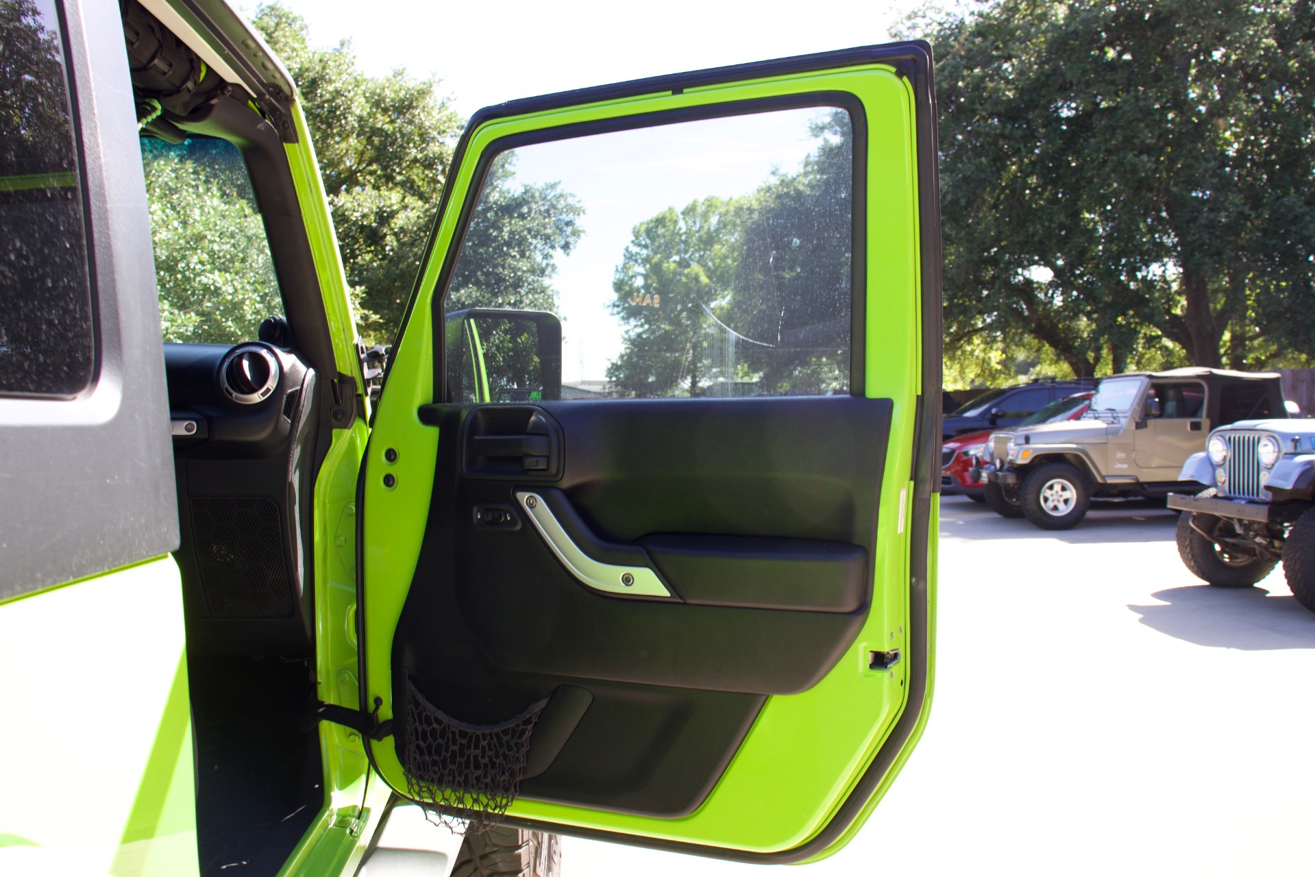 Used-2013-Jeep-Wrangler-Sahara