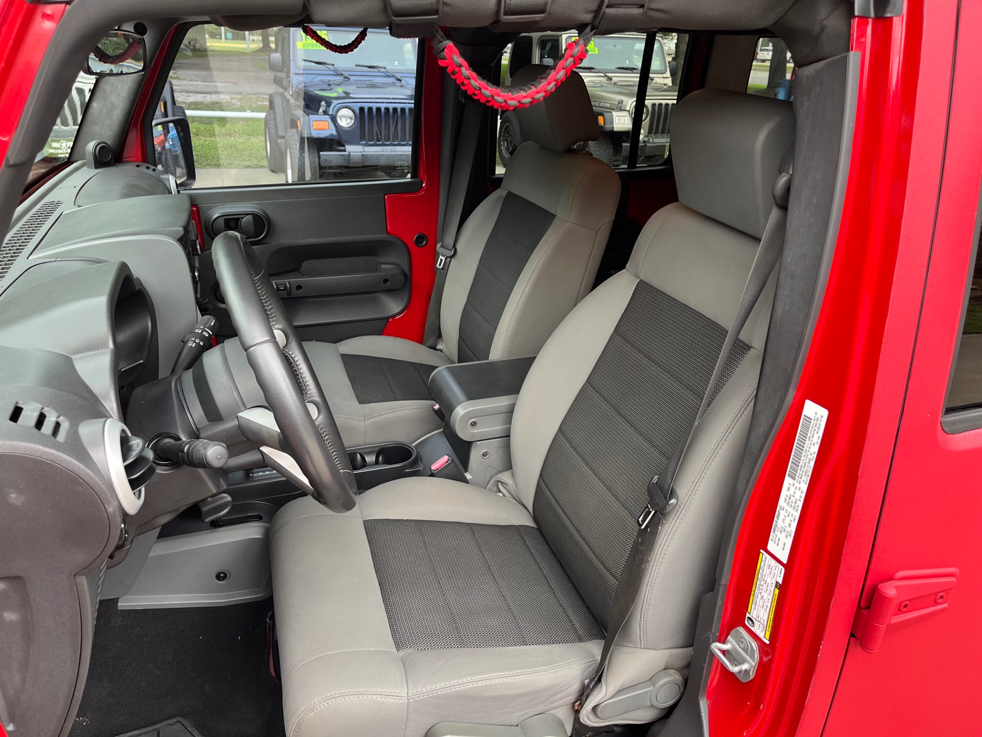 Used-2010-Jeep-Wrangler-Unlimited-Sahara