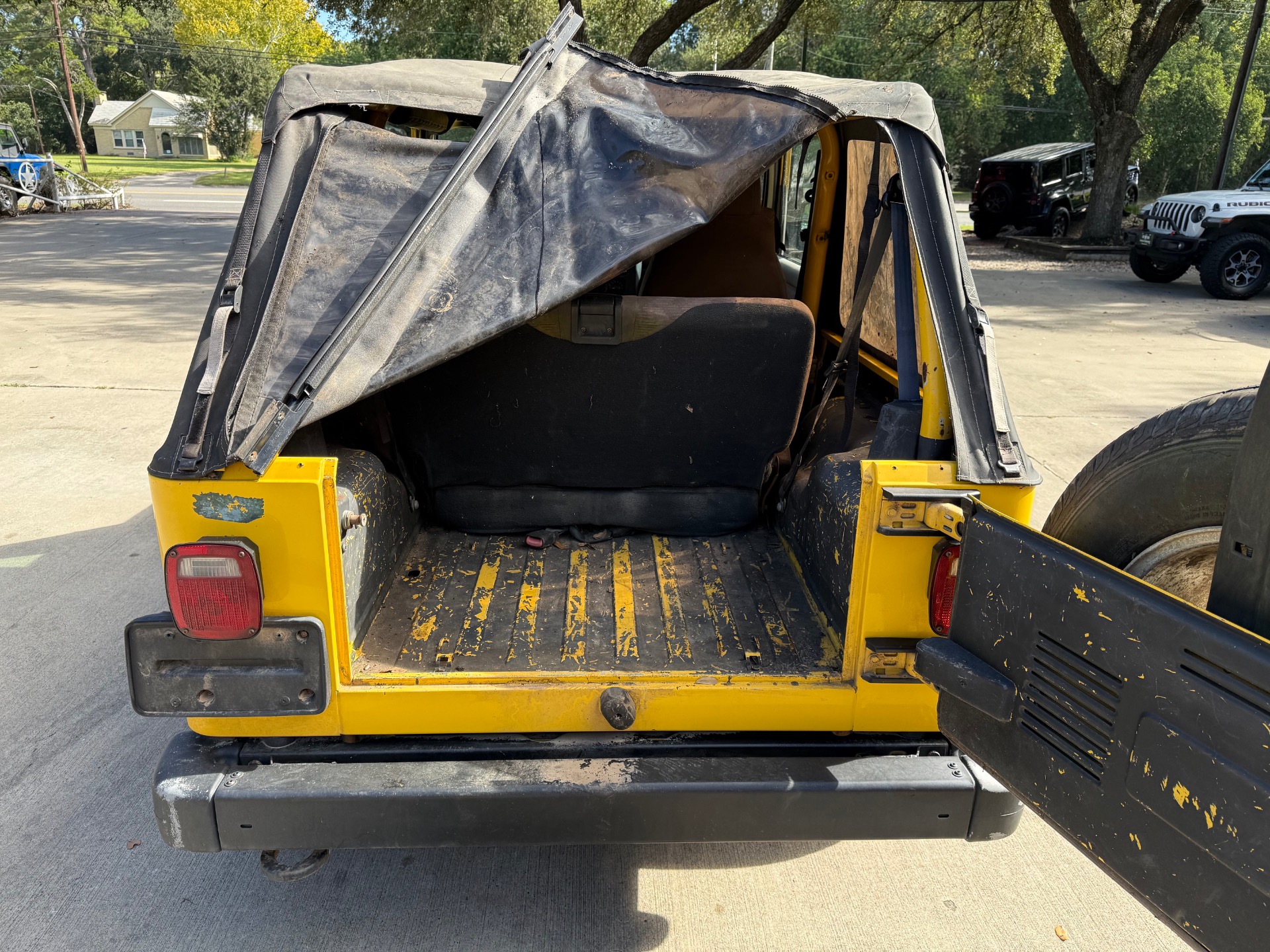 Used-2004-Jeep-Wrangler-Unlimited