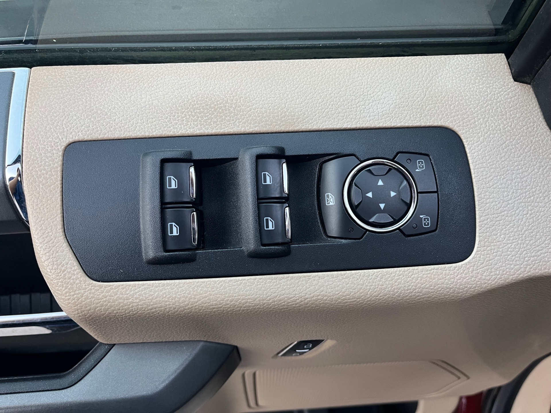 Used-2016-Ford-F-150-XLT
