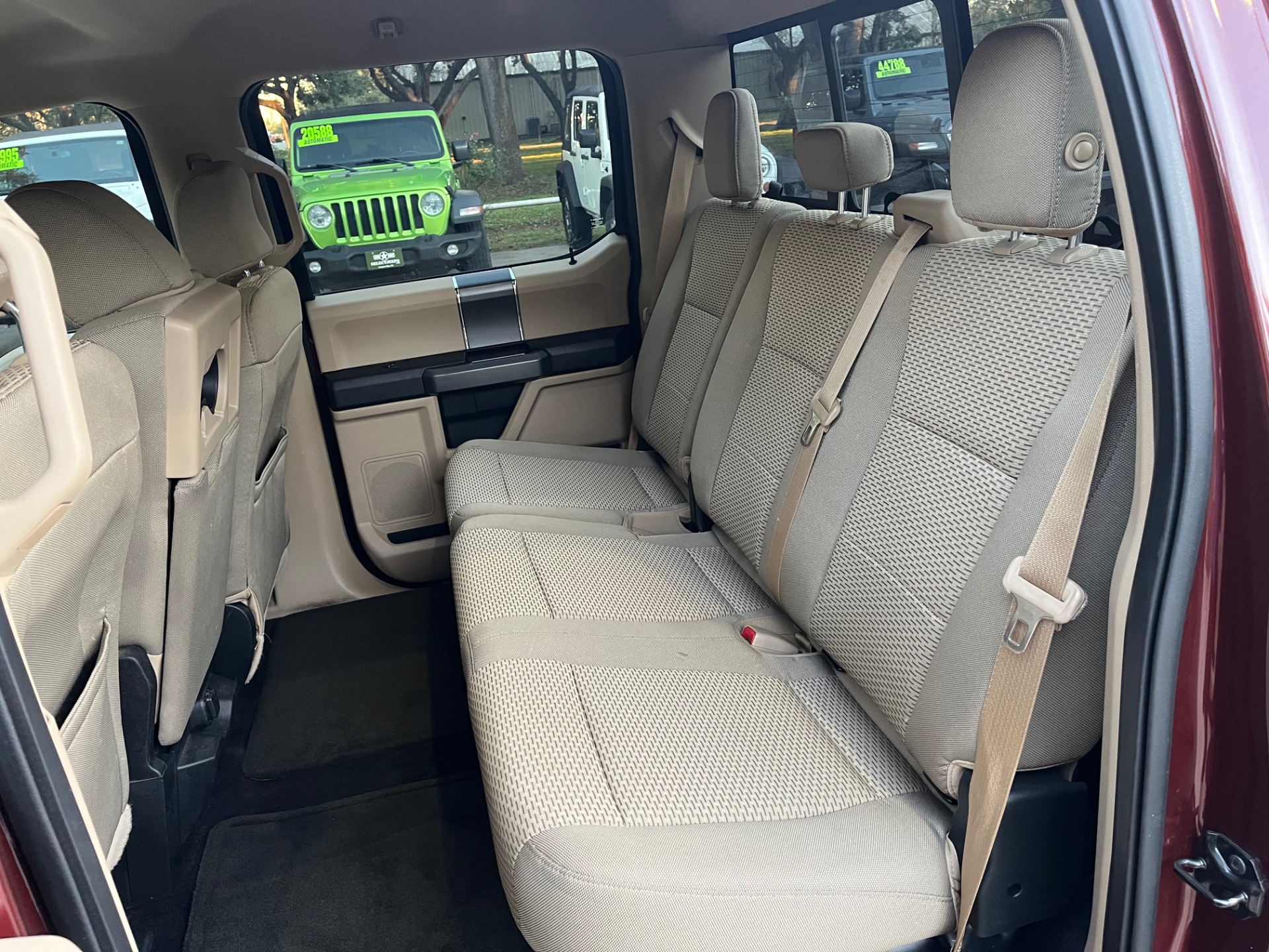 Used-2016-Ford-F-150-XLT