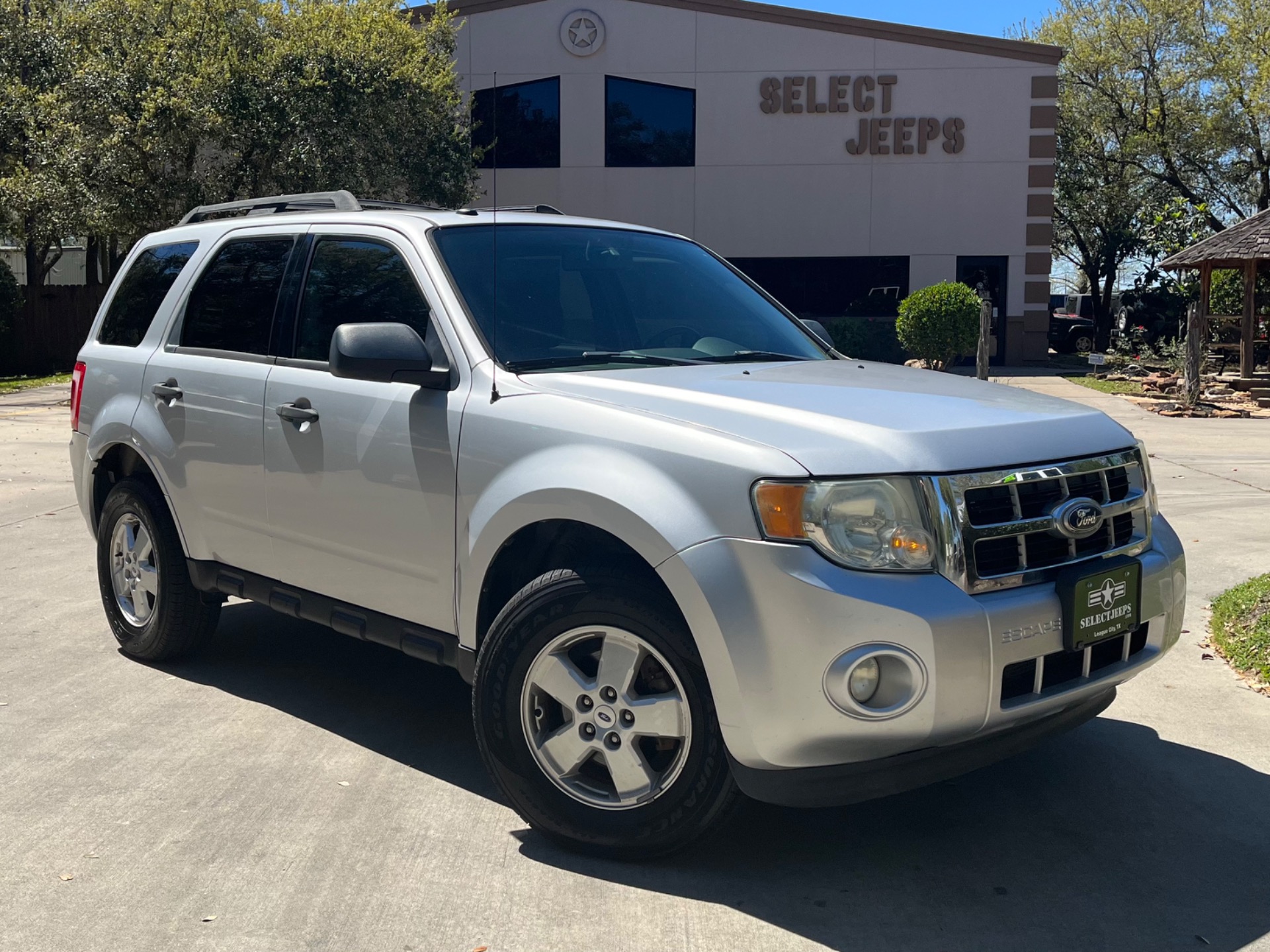 Used-2011-Ford-Escape-XLT For Sale | Select Jeeps Inc. Used-2011-Ford-Escape-XLT