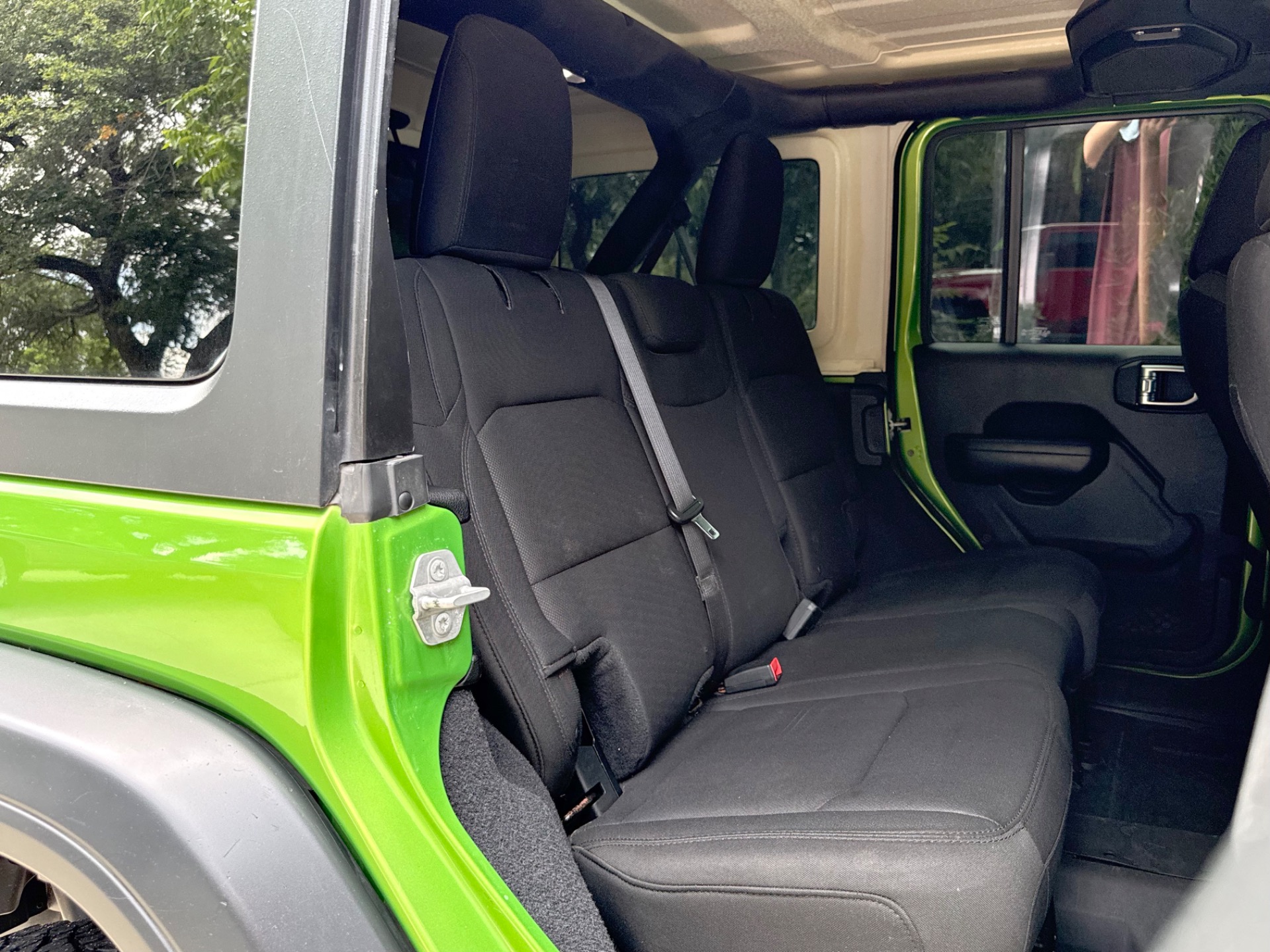 Used-2018-Jeep-Wrangler-Unlimited-Sport-S