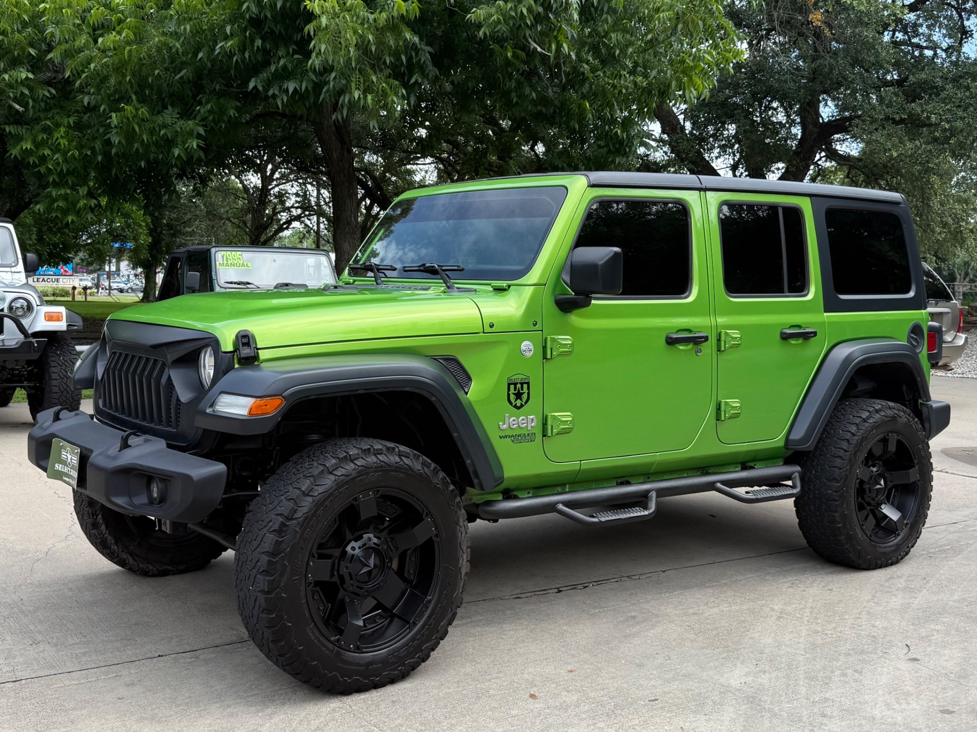 Used-2018-Jeep-Wrangler-Unlimited-Sport-S