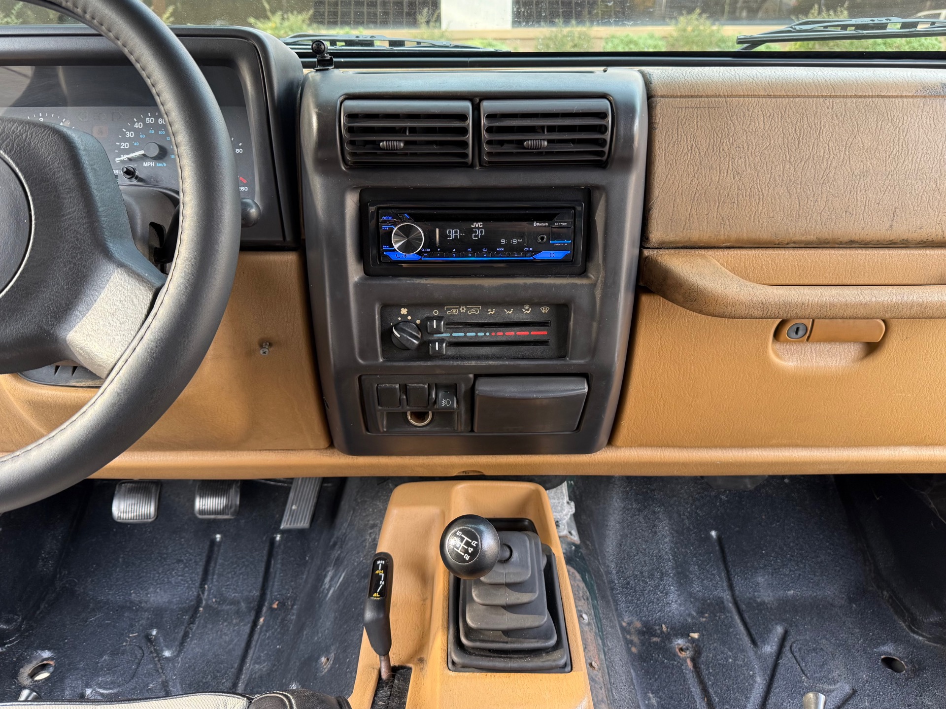 Used-1997-Jeep-Wrangler-Sport