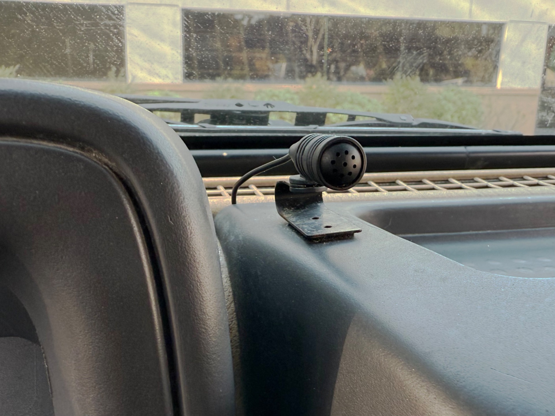 Used-1997-Jeep-Wrangler-Sport