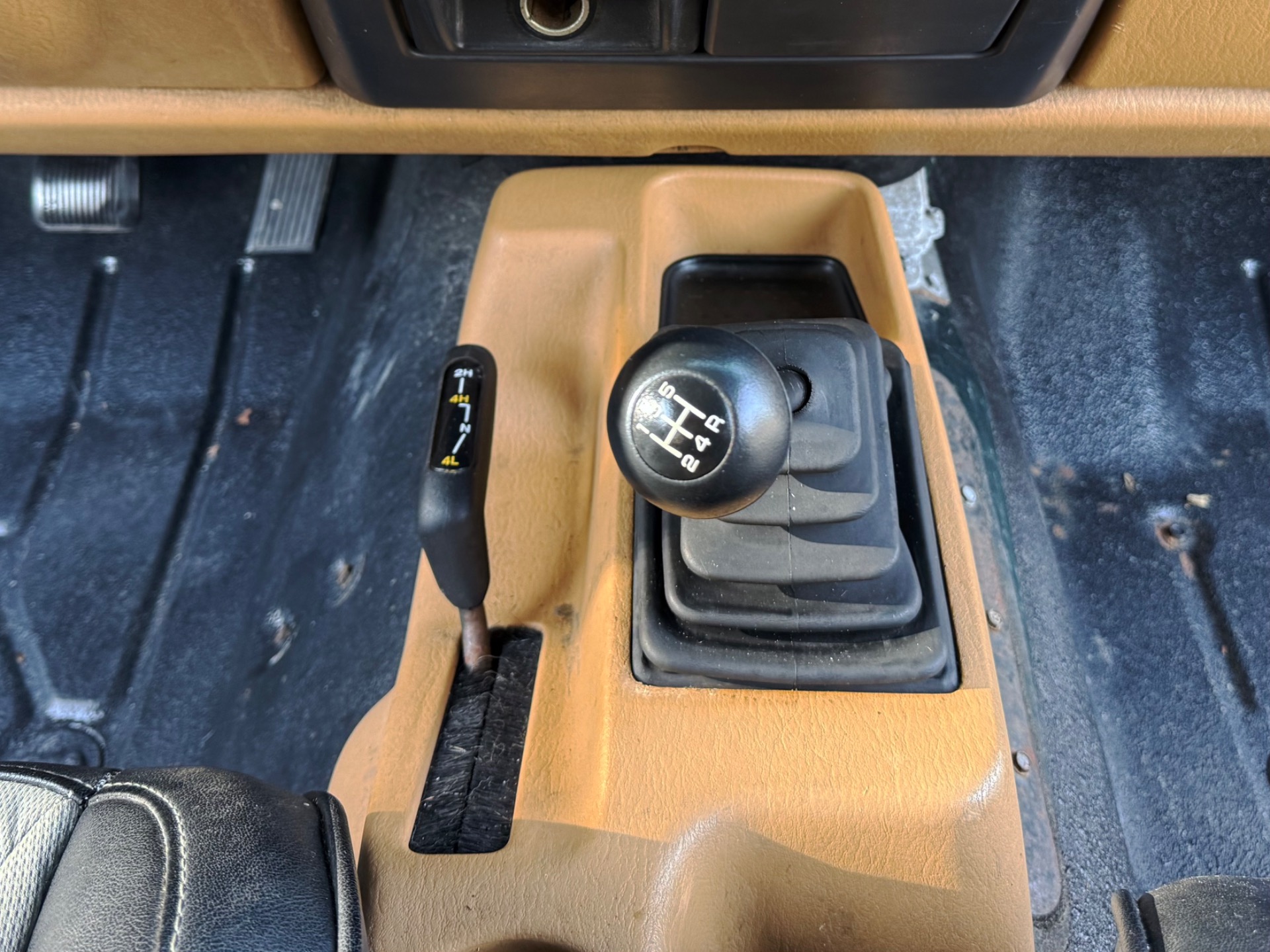 Used-1997-Jeep-Wrangler-Sport