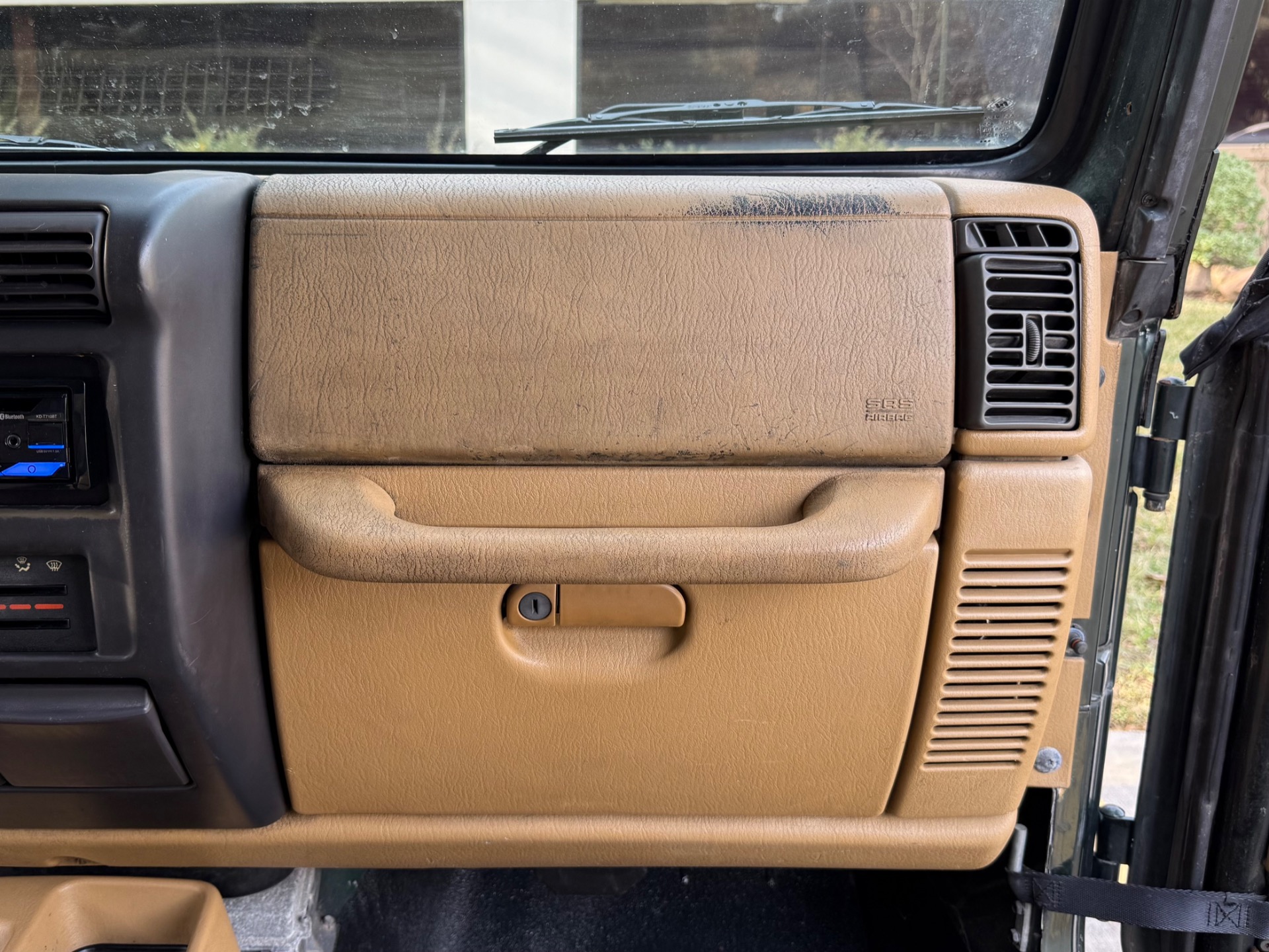 Used-1997-Jeep-Wrangler-Sport