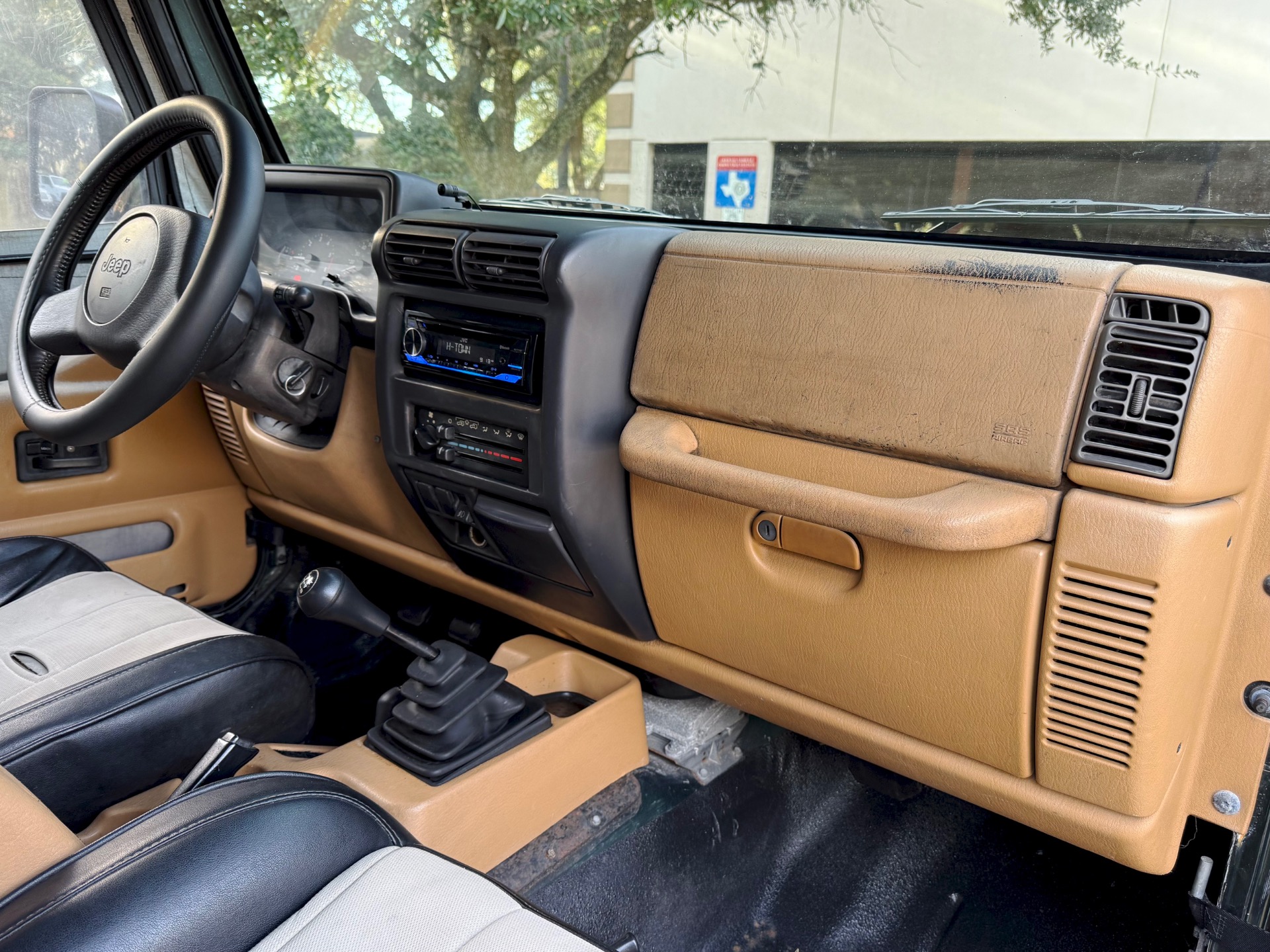 Used-1997-Jeep-Wrangler-Sport