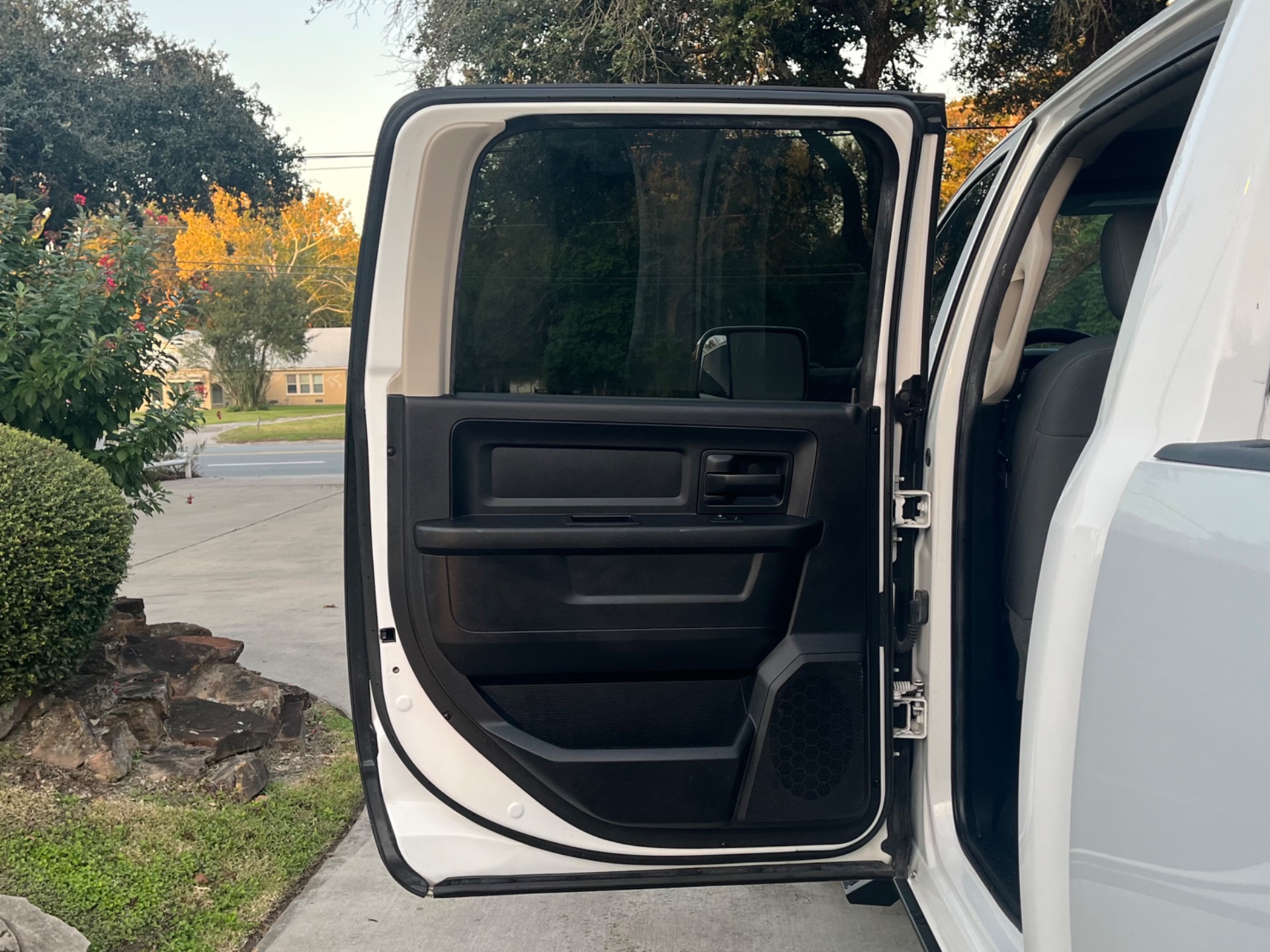 Used-2016-Ram-2500-Tradesman