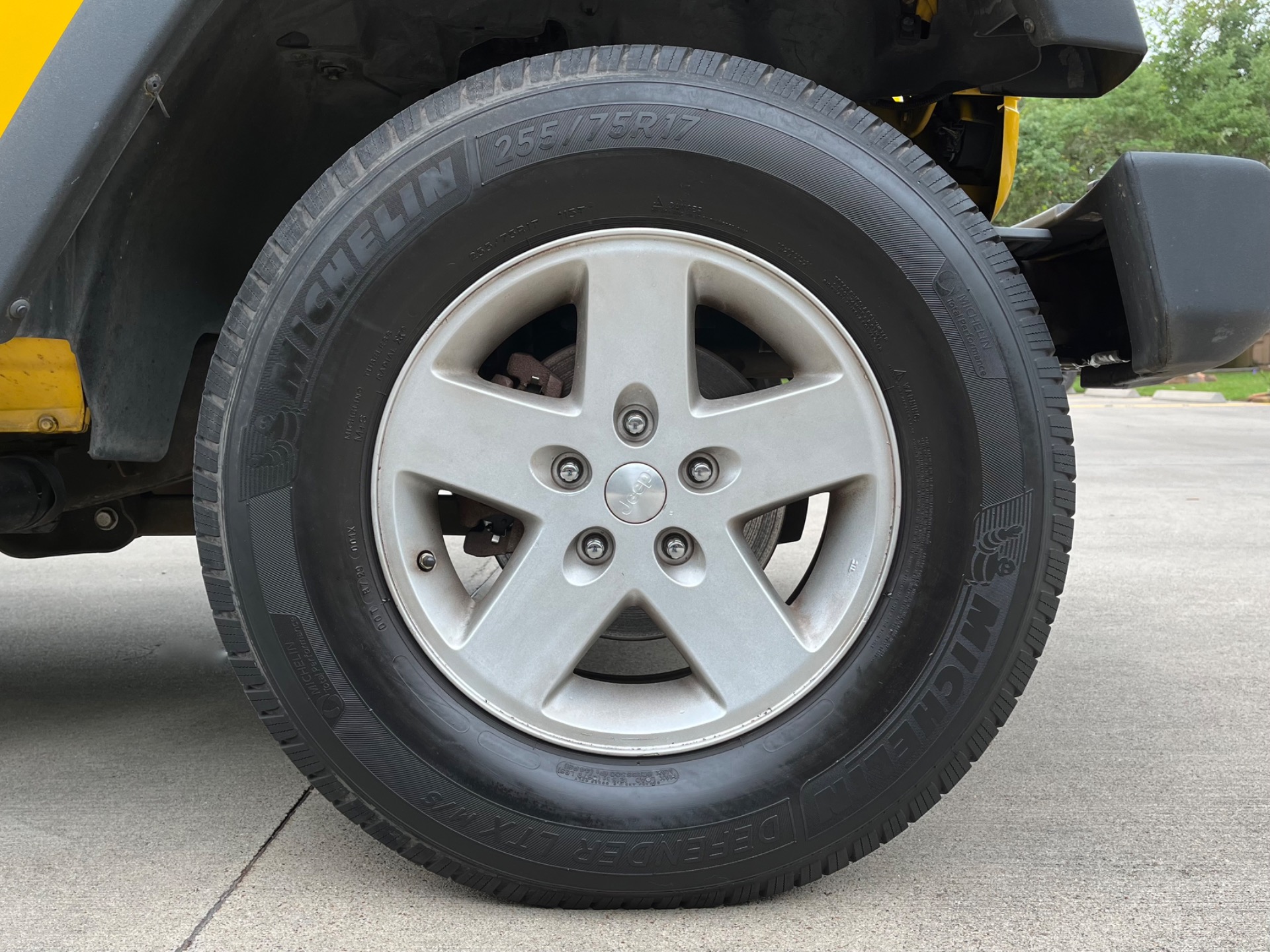 Used-2009-Jeep-Wrangler-Unlimited-X
