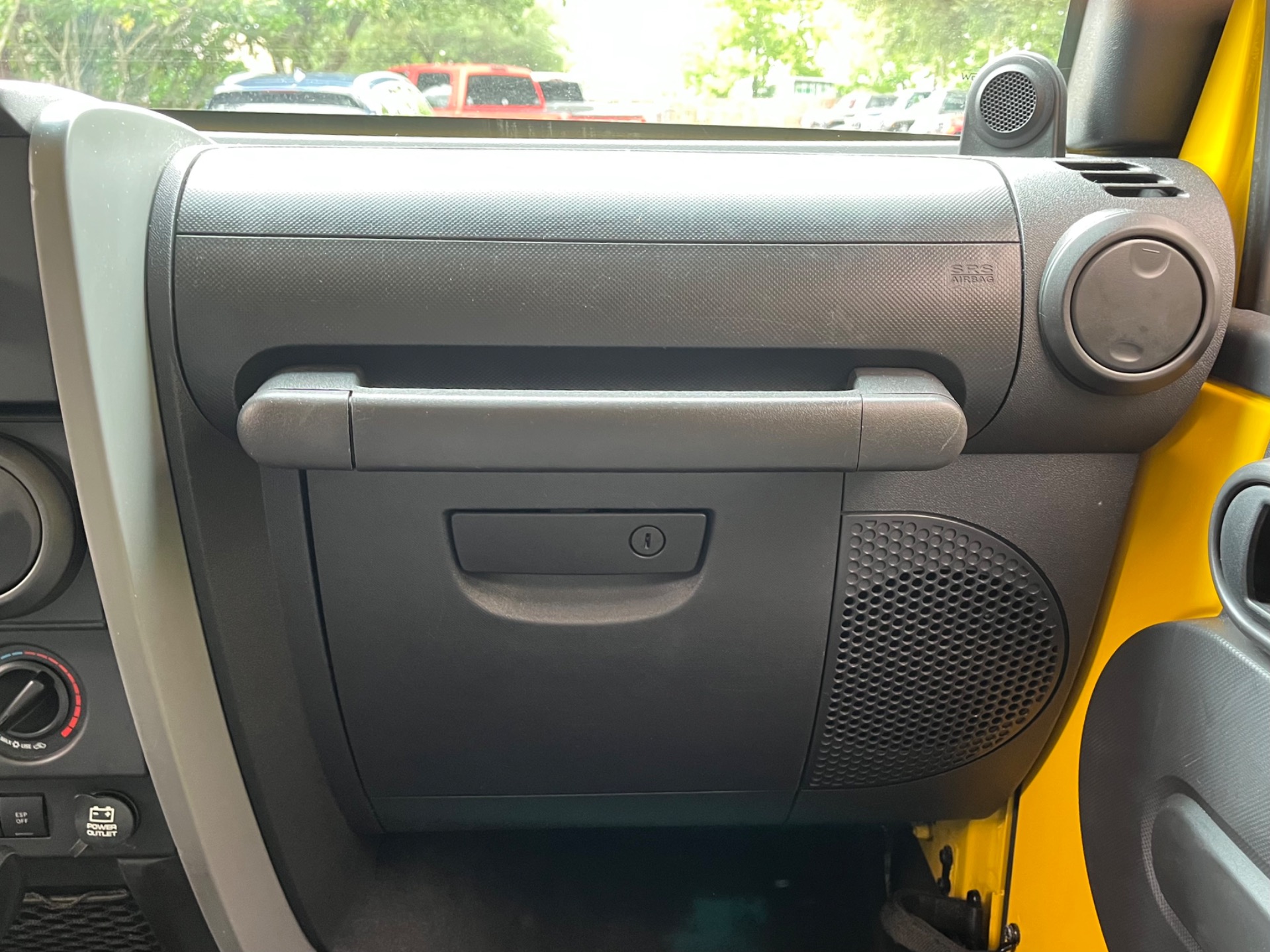 Used-2009-Jeep-Wrangler-Unlimited-X
