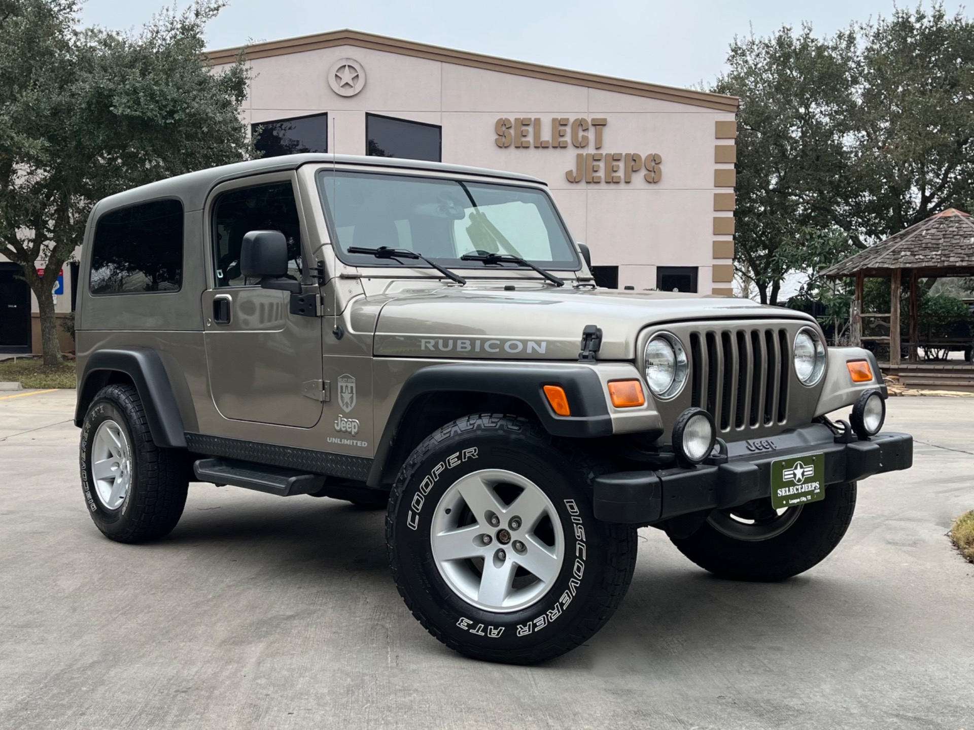 Used-2005-Jeep-Wrangler-Unlimited-Rubicon