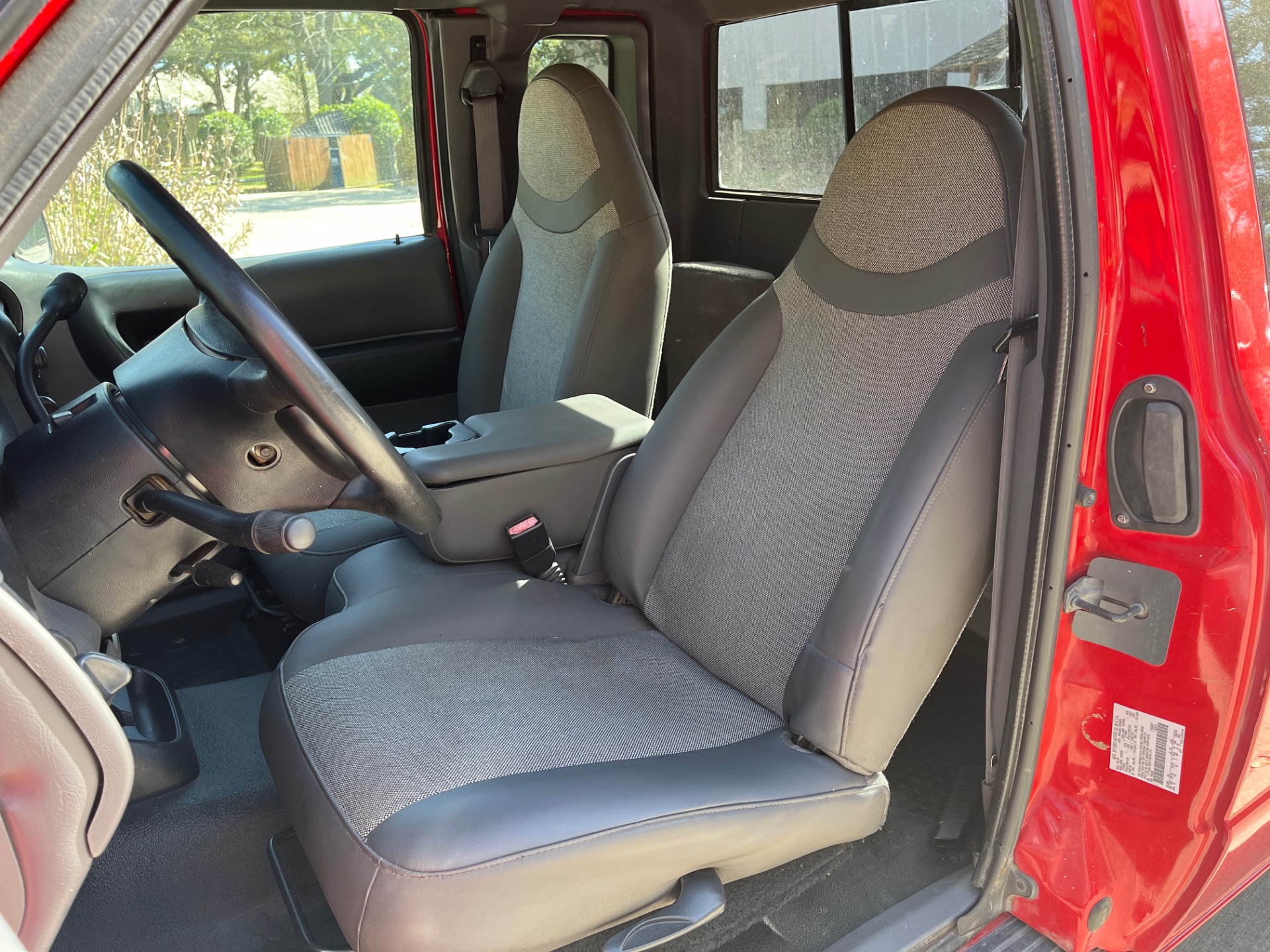 Used-2001-Ford-Ranger-XLT