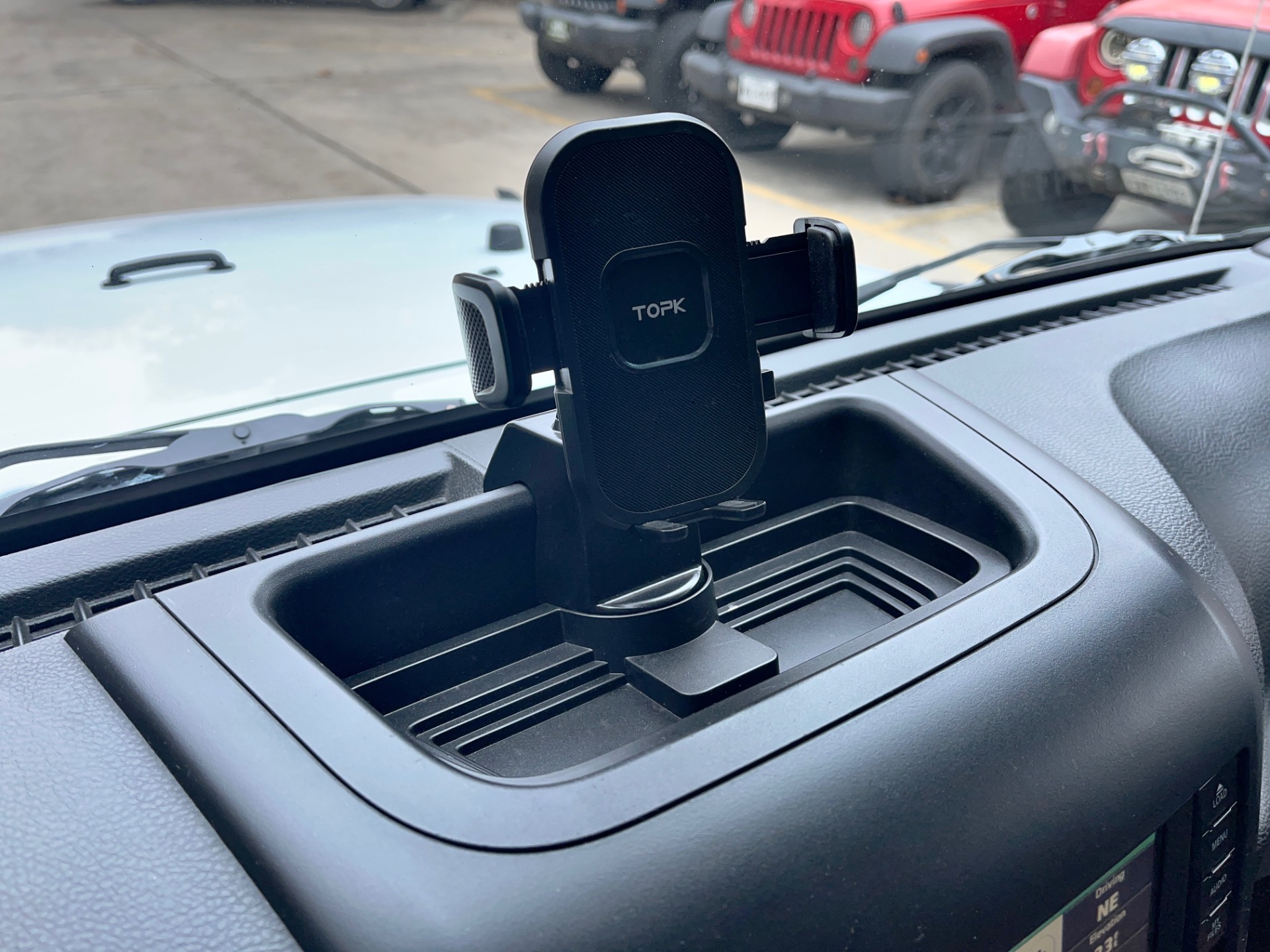 Used-2015-Jeep-Wrangler-Unlimited-Sahara