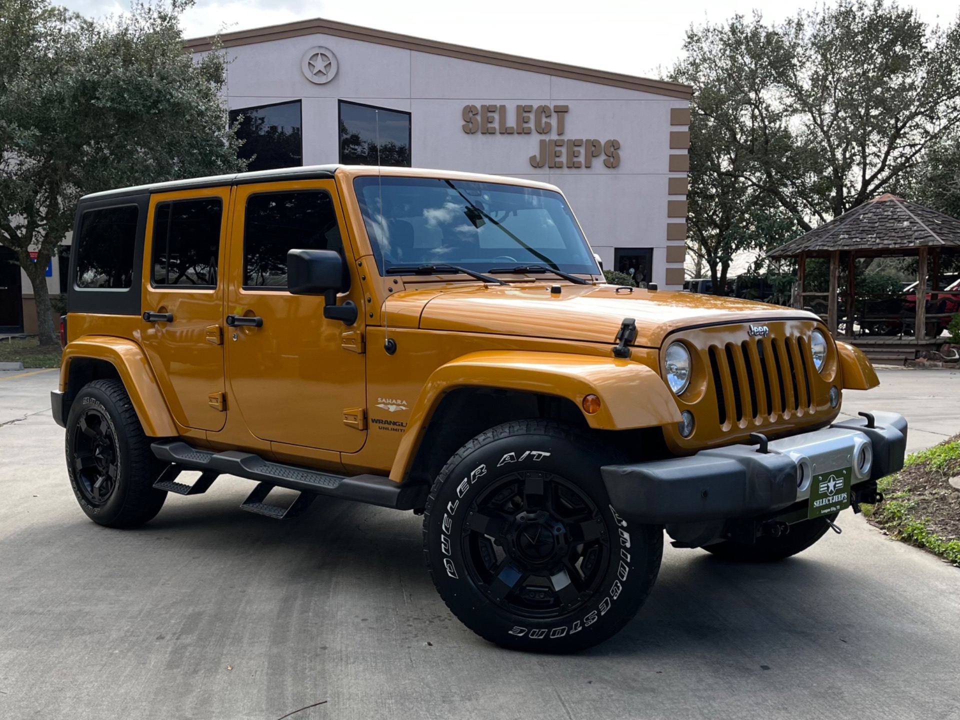 Used-2014-Jeep-Wrangler-Unlimited-Sahara For Sale | Select Jeeps Inc. Used-2014-Jeep-Wrangler-Unlimited-Sahara