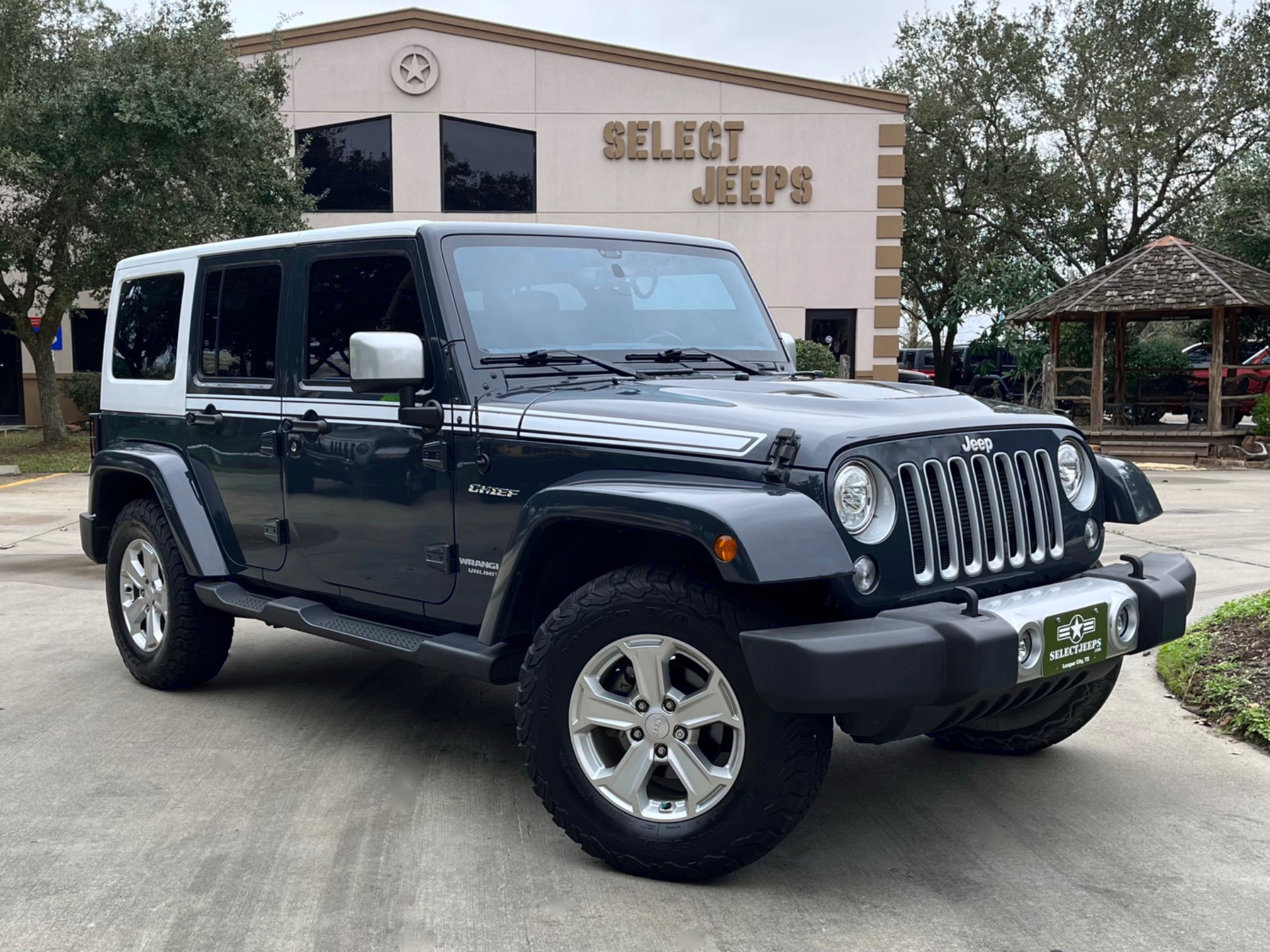 Used-2017-Jeep-Wrangler-Unlimited-Chief-Edition For Sale | Select Jeeps Inc. Used-2017-Jeep-Wrangler-Unlimited-Chief-Edition