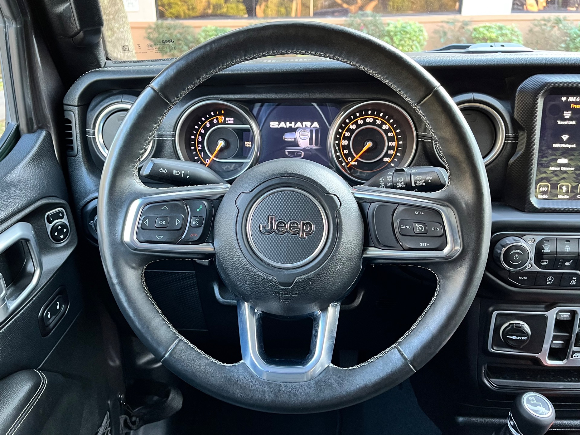 Used-2018-Jeep-Wrangler-Unlimited-Sahara