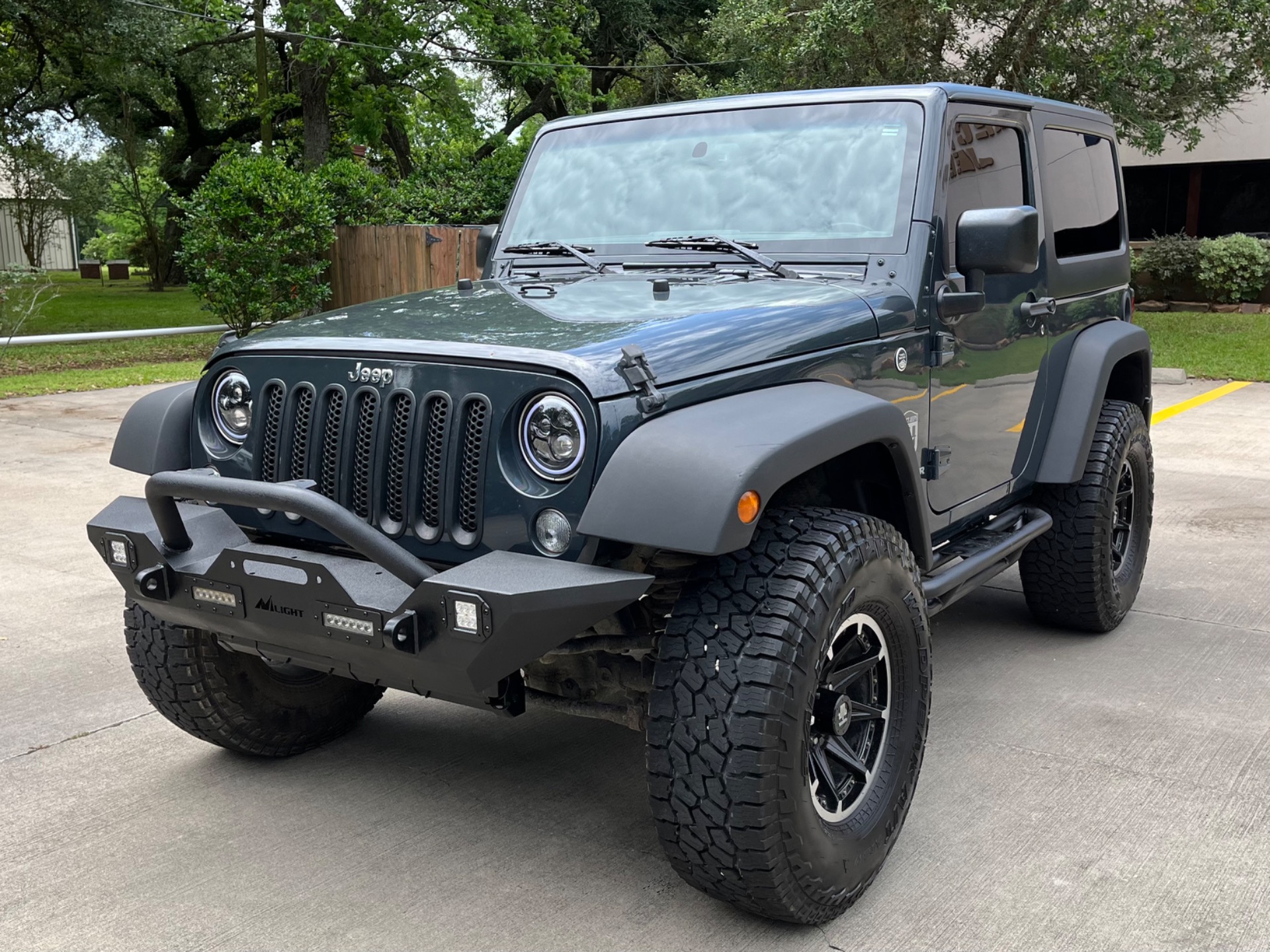 Used-2017-Jeep-Wrangler-Sport
