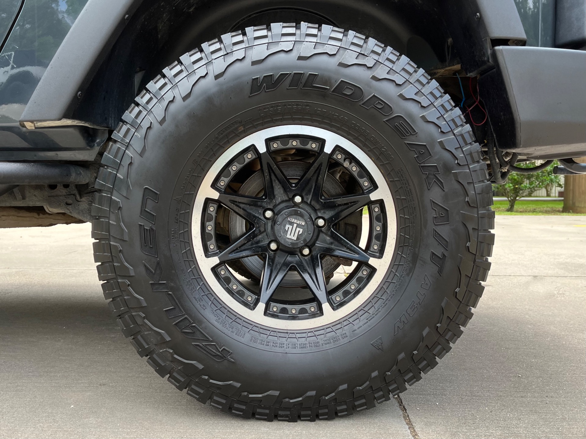 Used-2017-Jeep-Wrangler-Sport