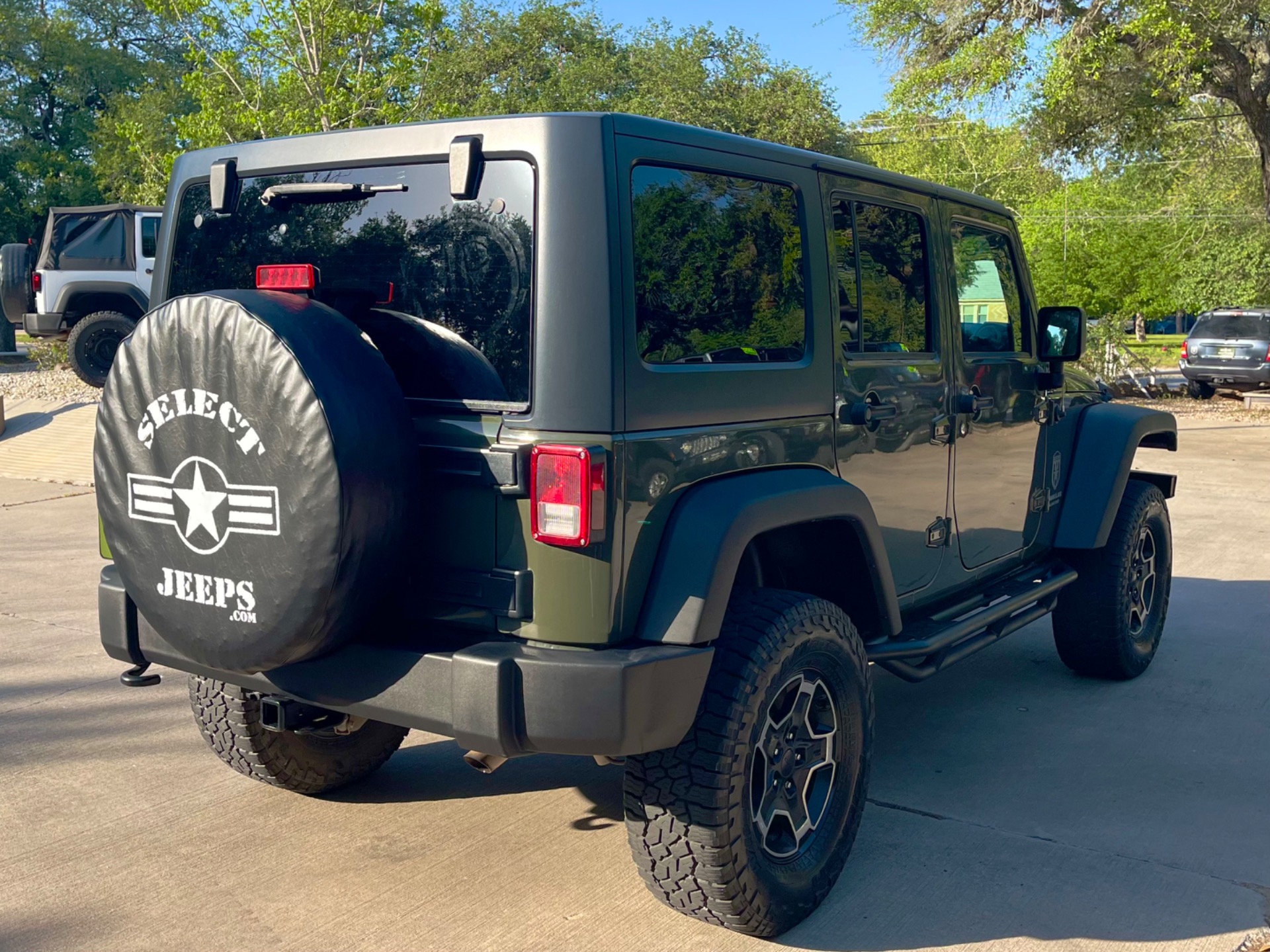 Used-2015-Jeep-Wrangler-Unlimited-Sport