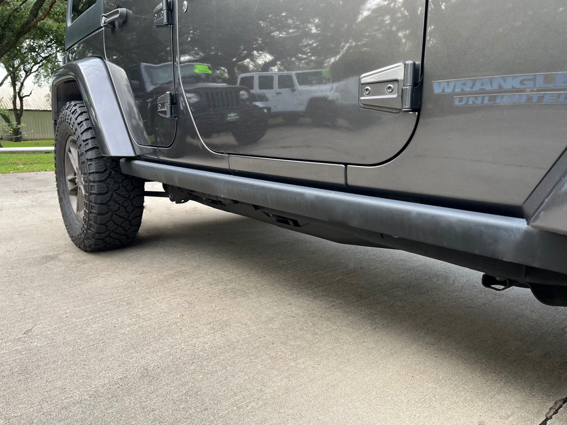 Used-2016-Jeep-Wrangler-Unlimited-Sahara-75th-Anniversary