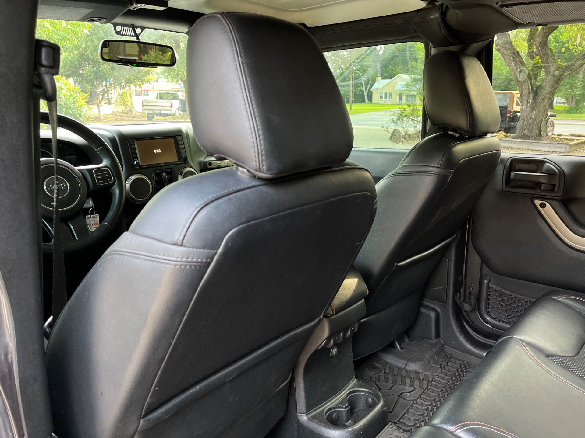 Used-2016-Jeep-Wrangler-Unlimited-Sahara-75th-Anniversary