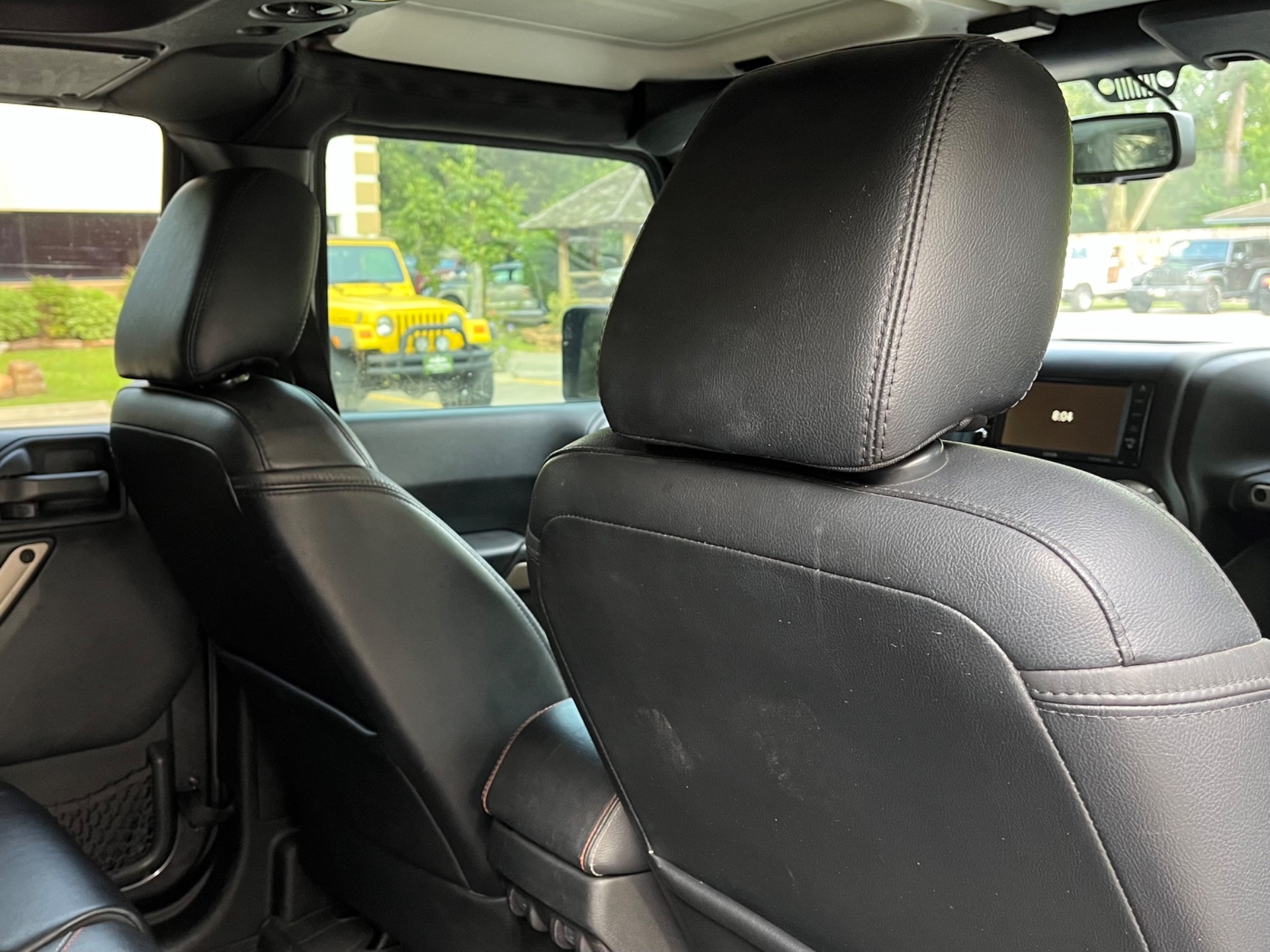 Used-2016-Jeep-Wrangler-Unlimited-Sahara-75th-Anniversary