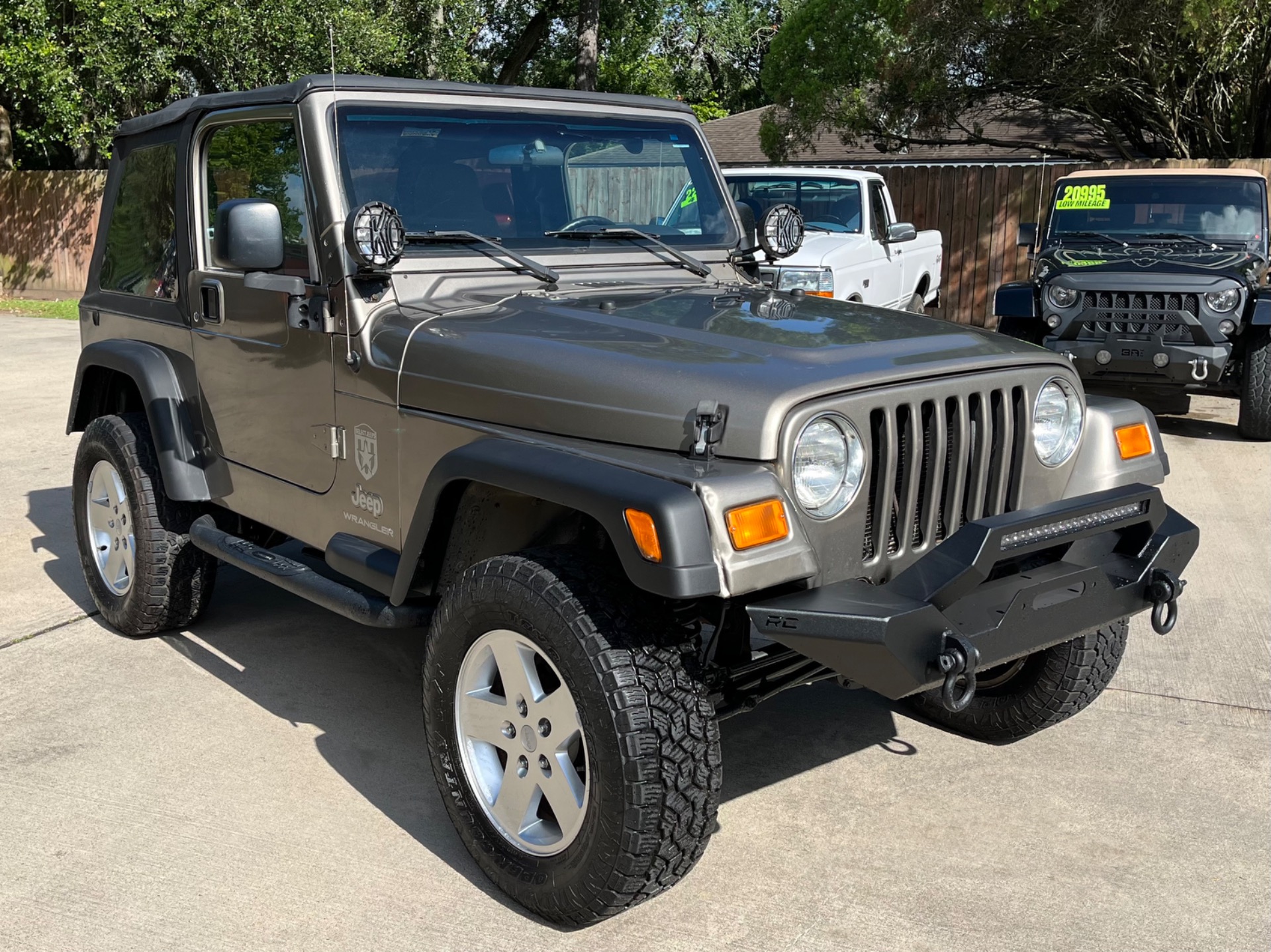 Used-2006-Jeep-Wrangler-SE