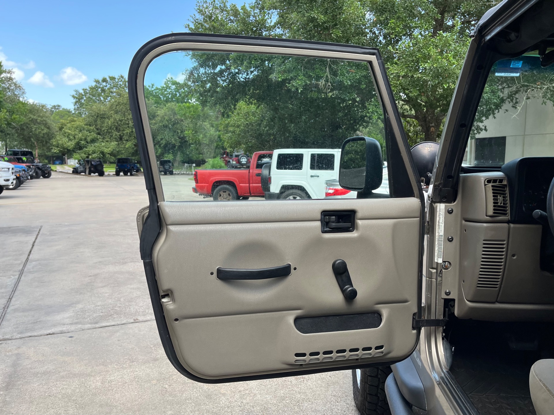 Used-2006-Jeep-Wrangler-SE