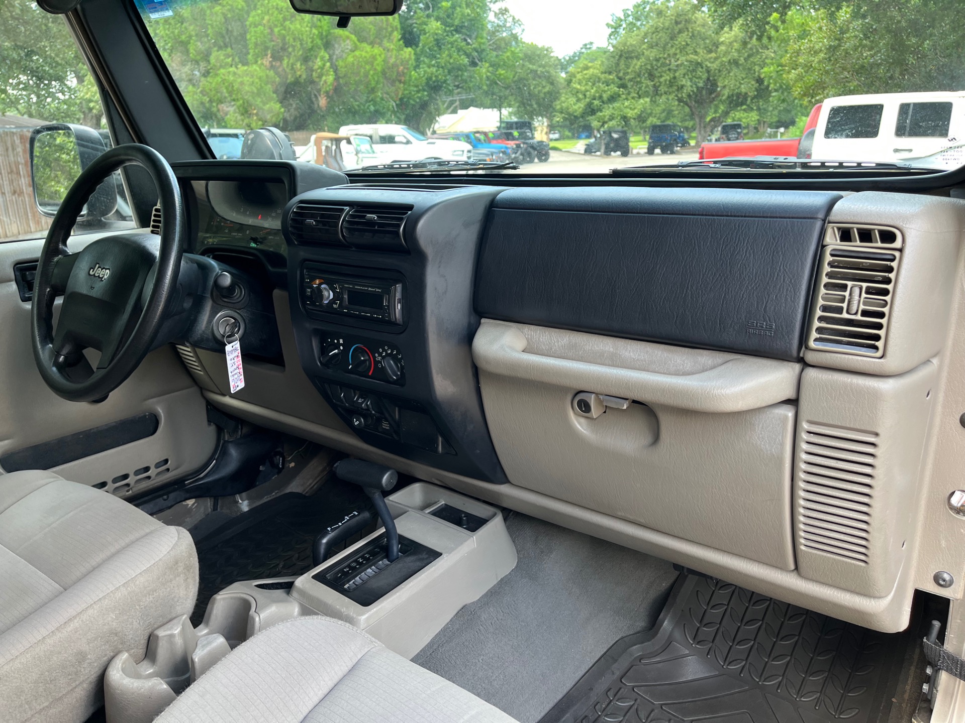 Used-2006-Jeep-Wrangler-SE