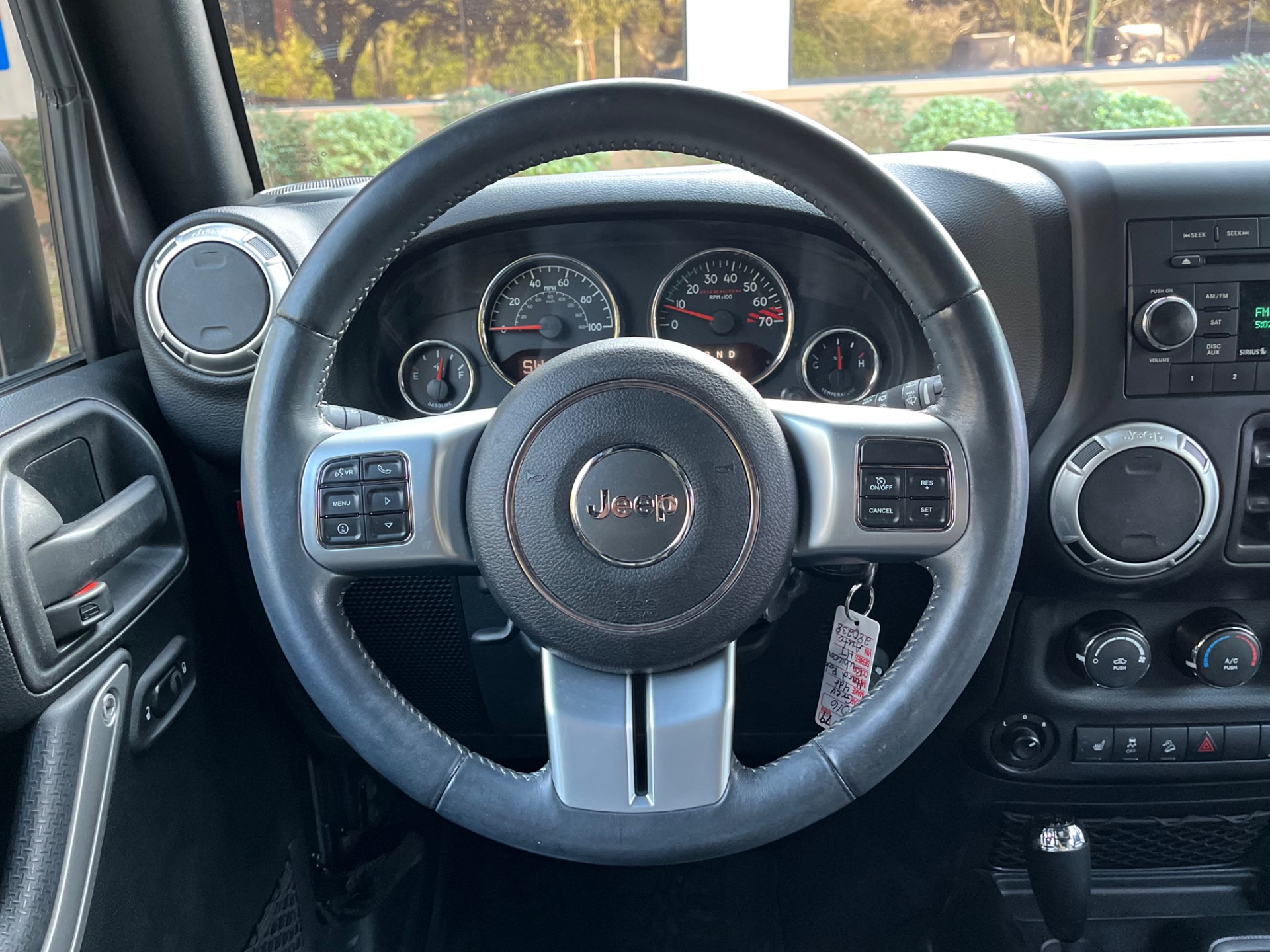Used-2016-Jeep-Wrangler-Unlimited-Rubicon