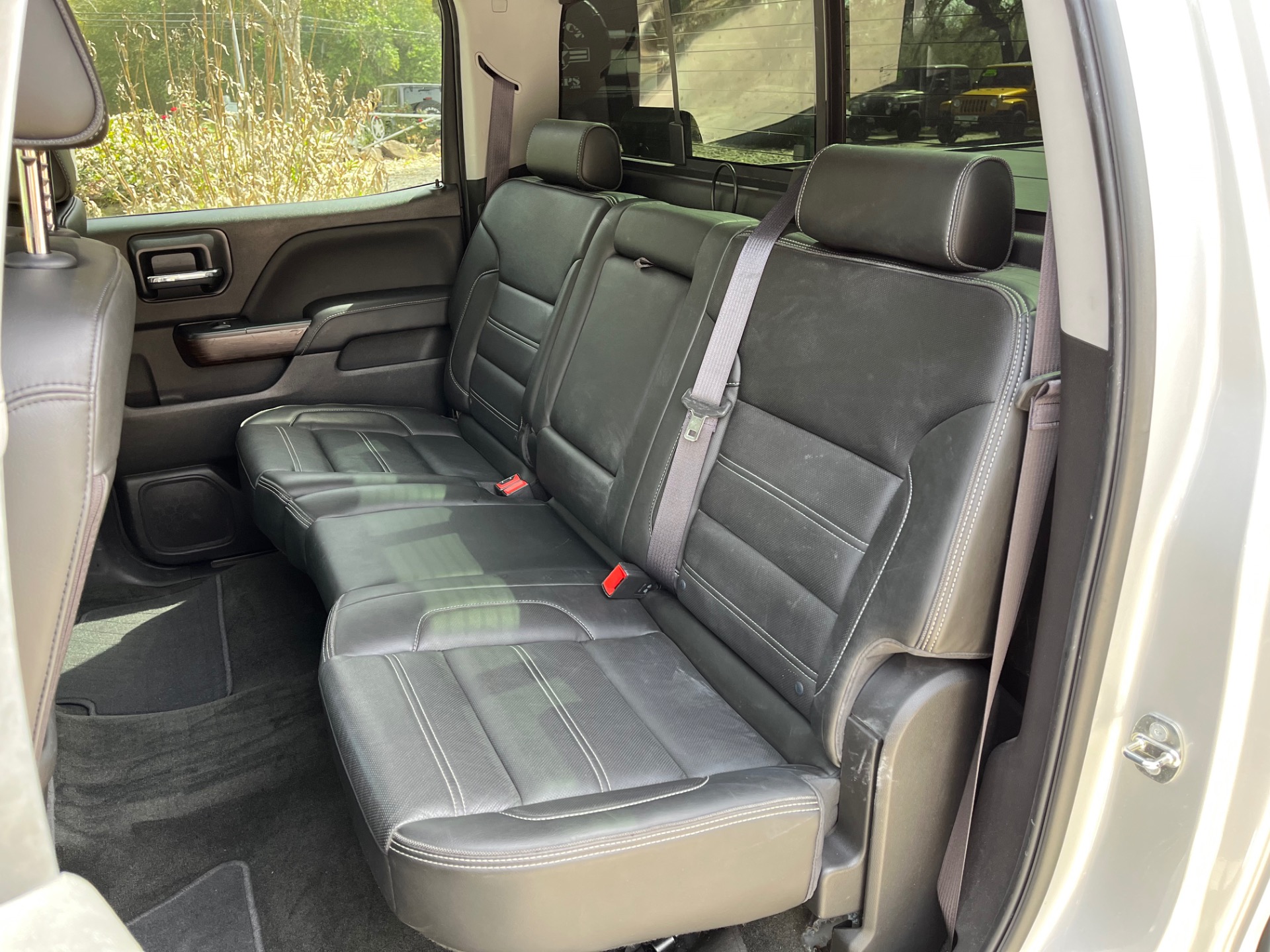 Used-2017-GMC-Sierra-1500-Denali