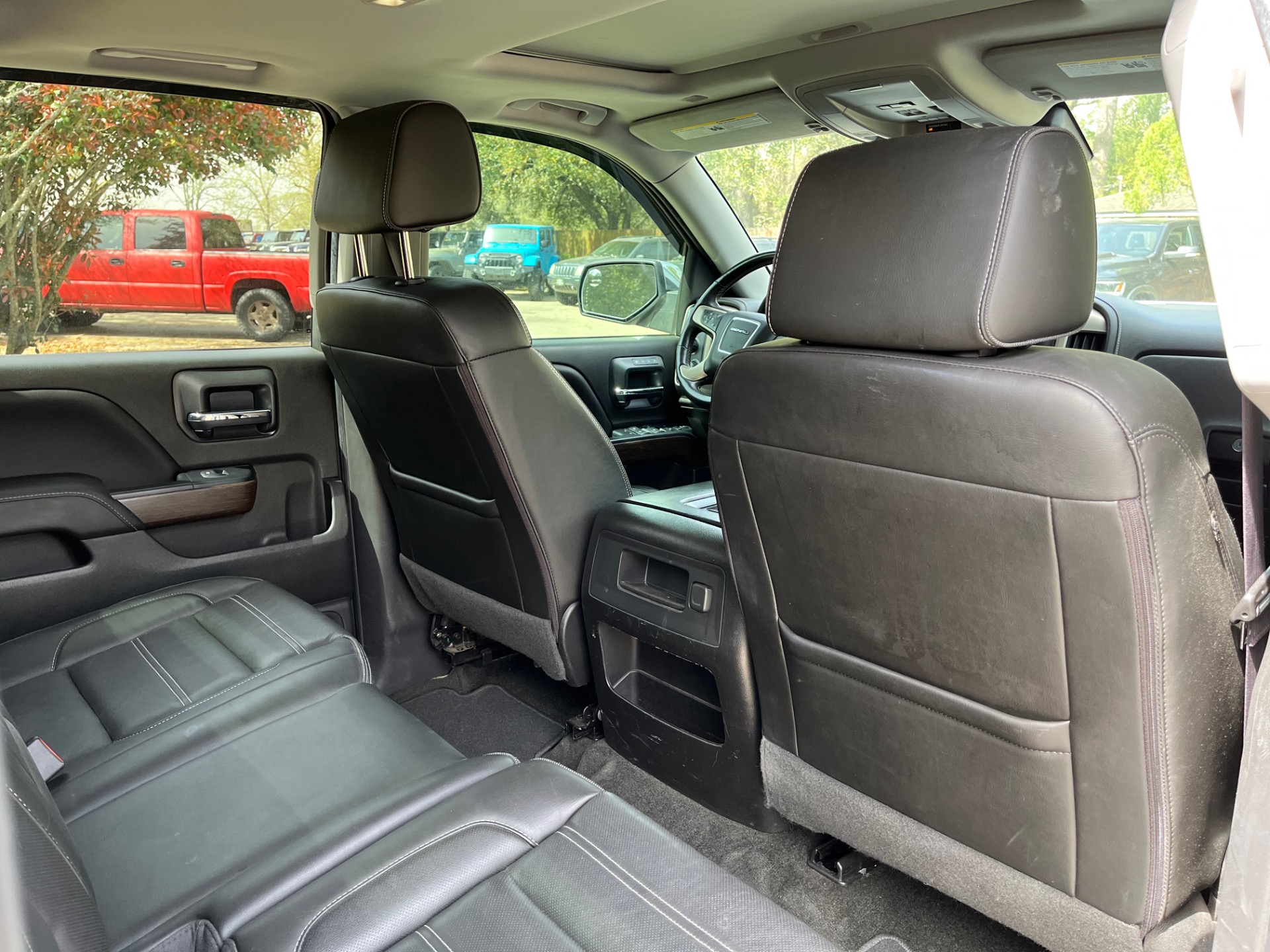 Used-2017-GMC-Sierra-1500-Denali
