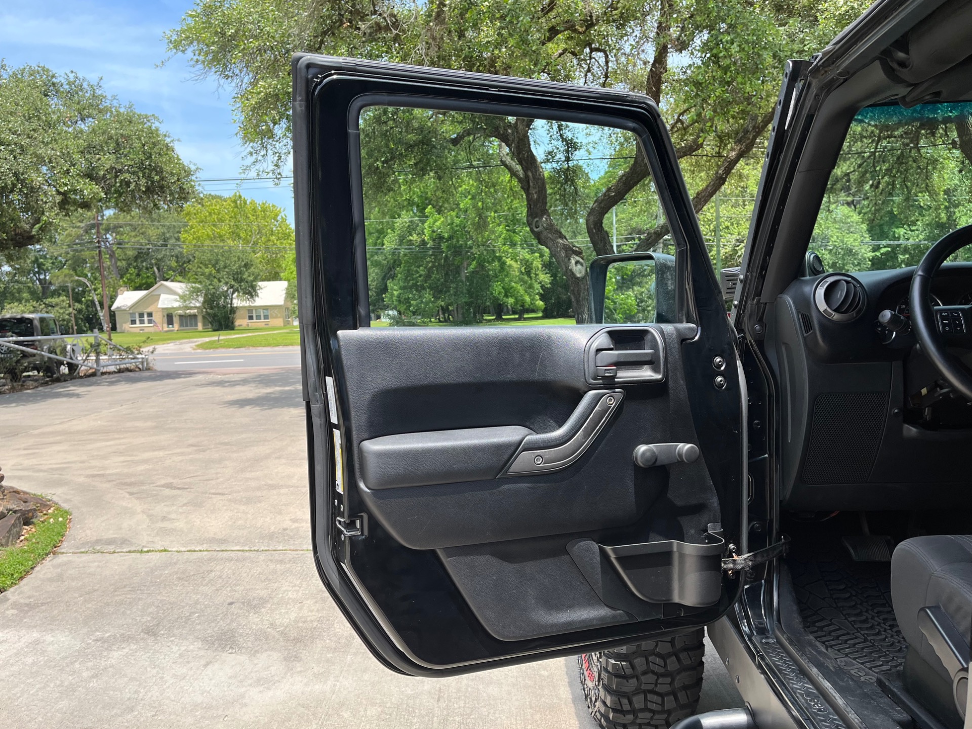 Used-2011-Jeep-Wrangler-Sport