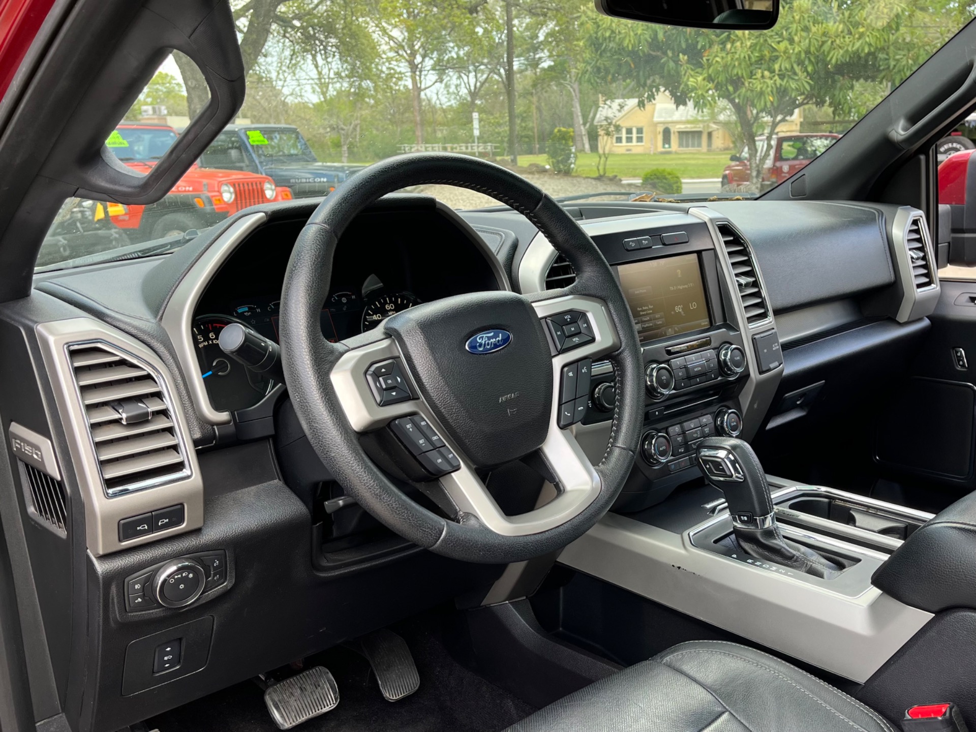 Used-2015-Ford-F-150-Lariat