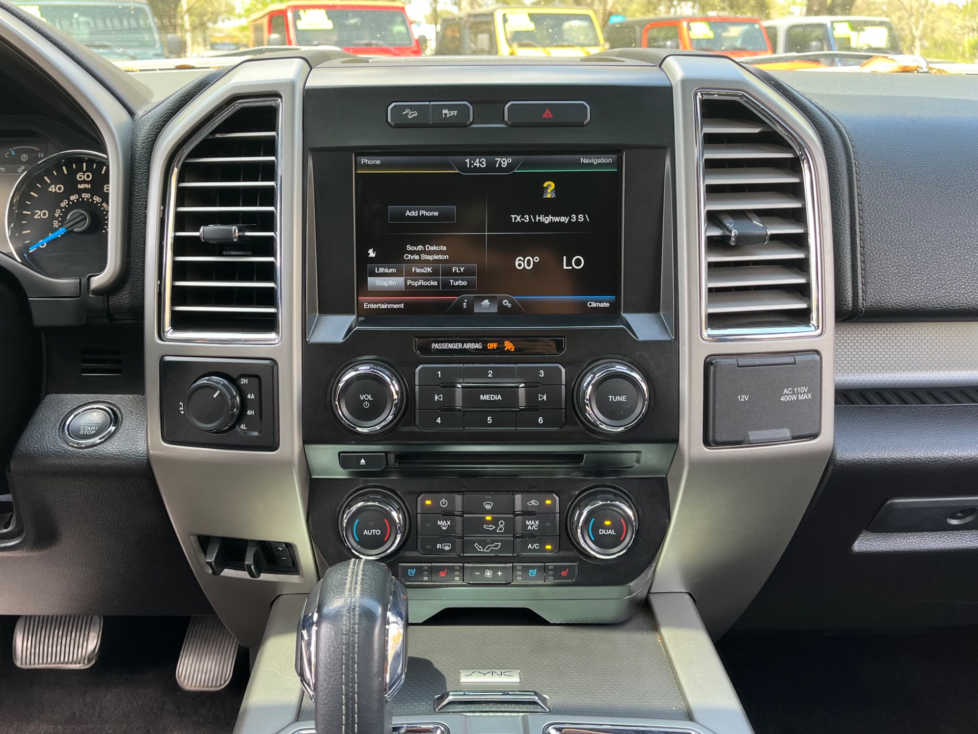 Used-2015-Ford-F-150-Lariat