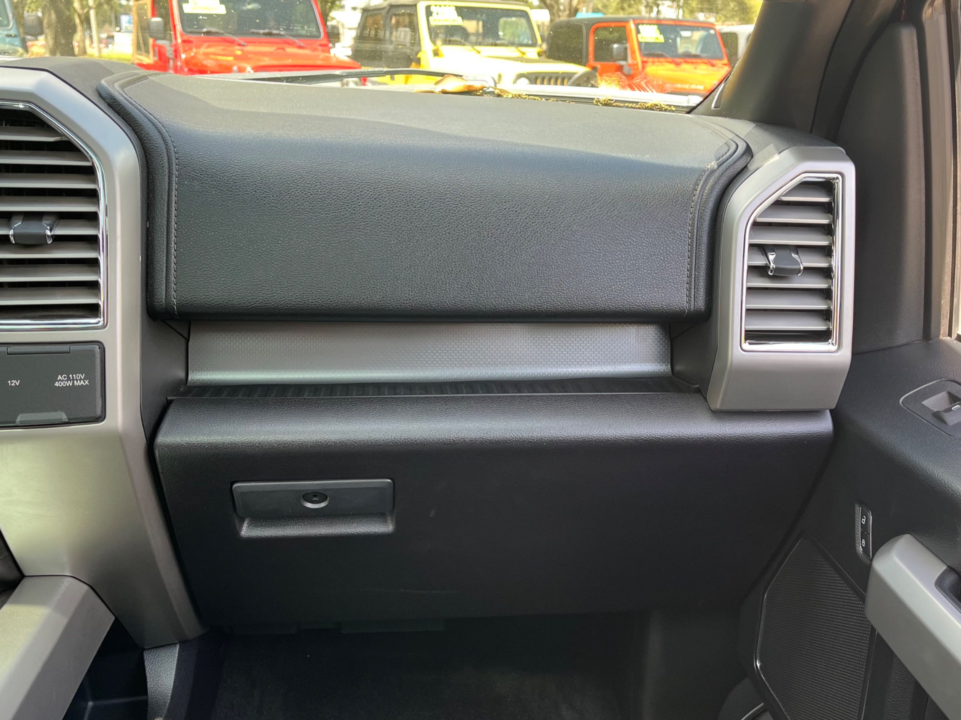Used-2015-Ford-F-150-Lariat