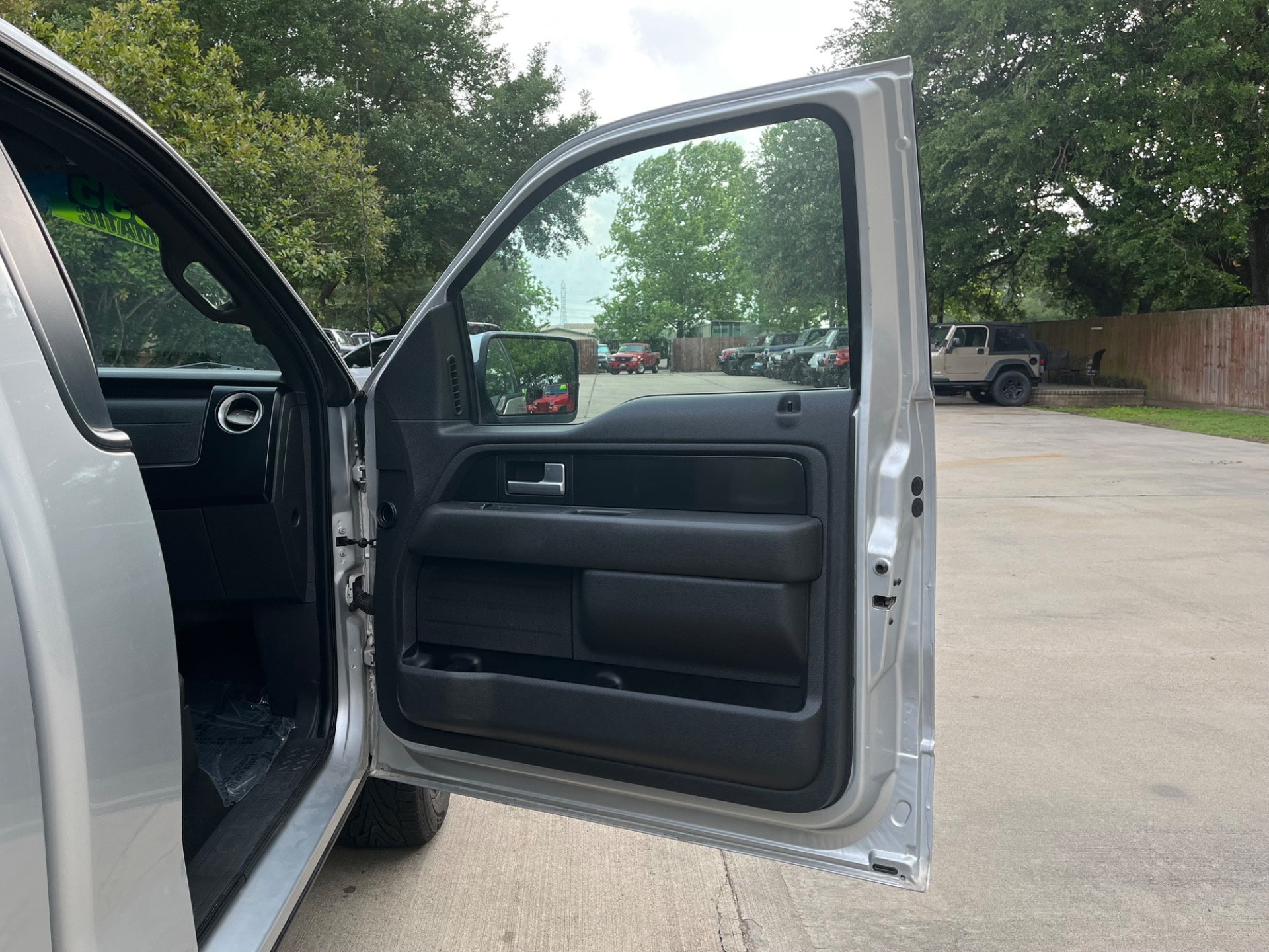 Used-2014-Ford-F-150-FX2-Tremor