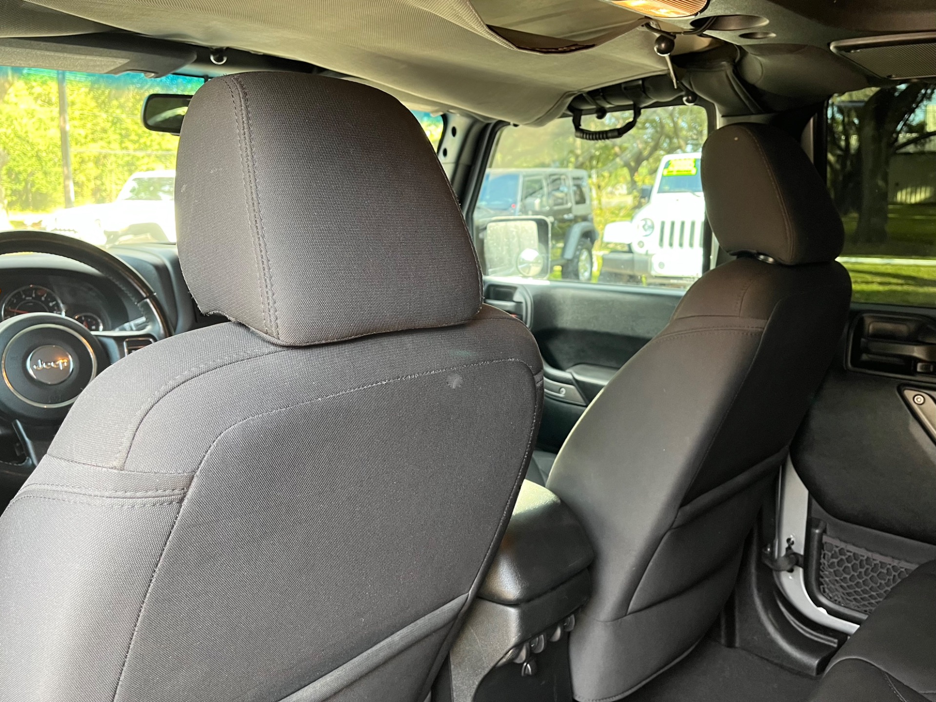 Used-2016-Jeep-Wrangler-Unlimited-Sport